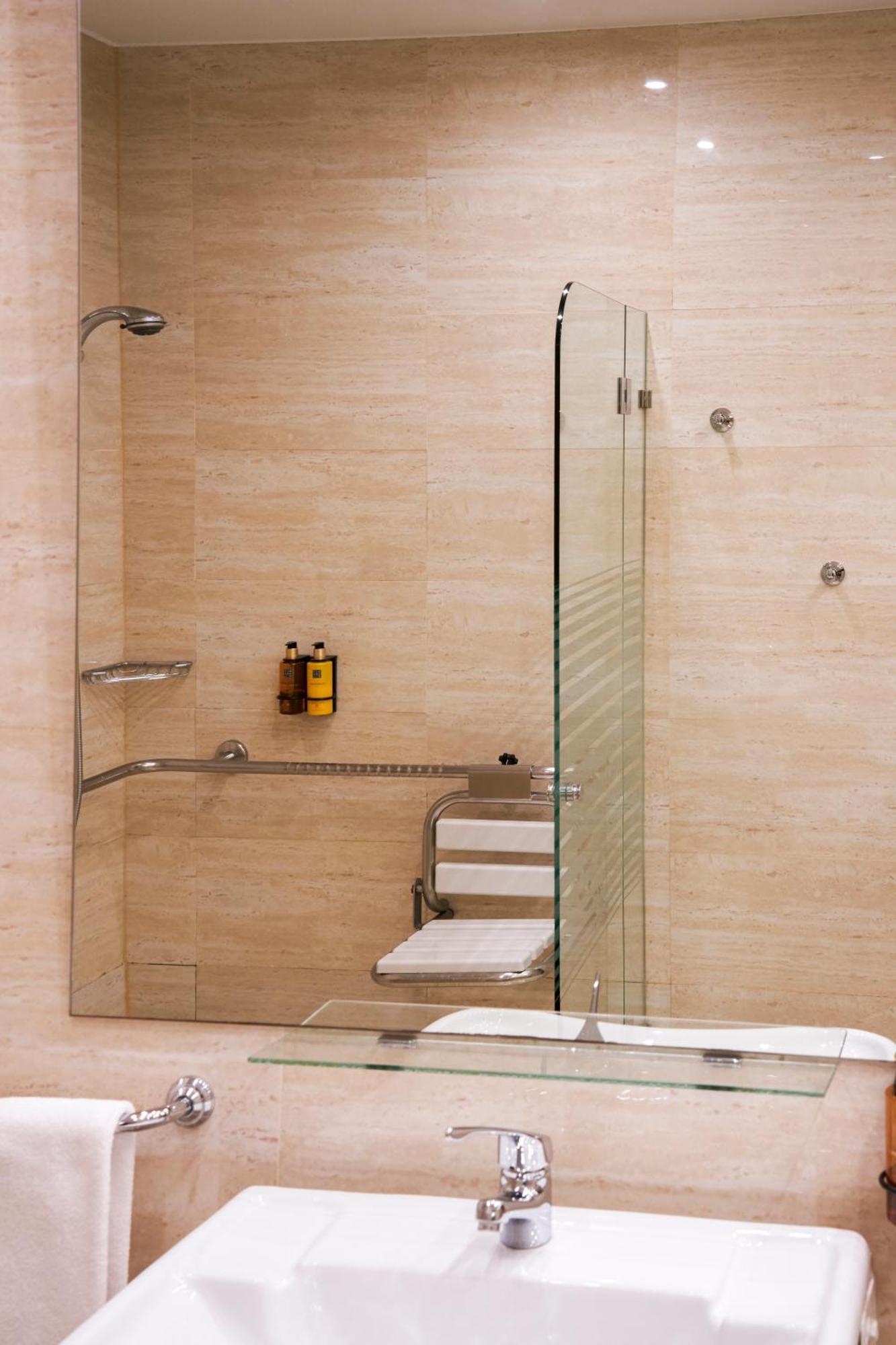 Double or Twin Room Disabled Access