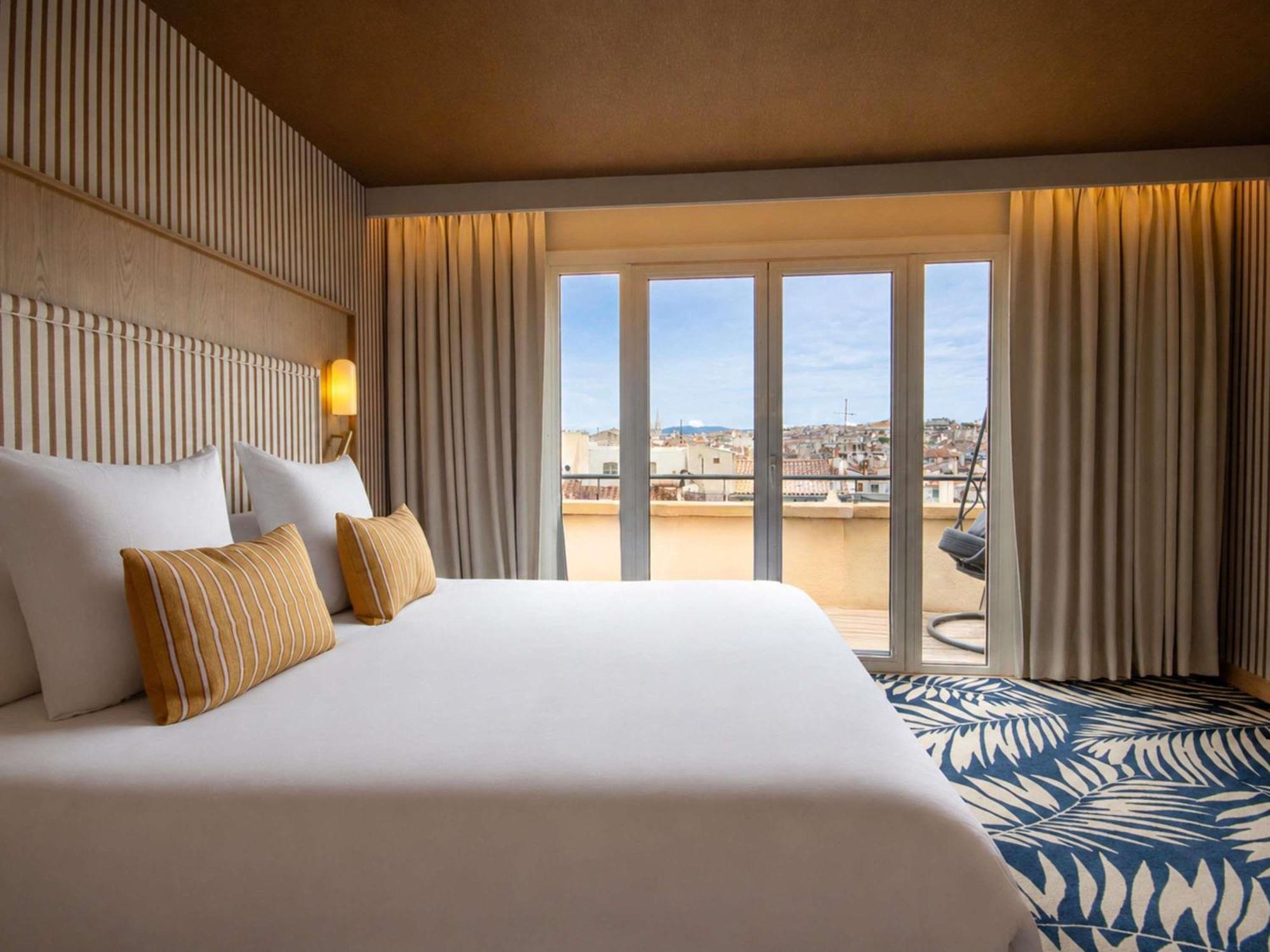 Terrace Suite King Bed Panoramic View