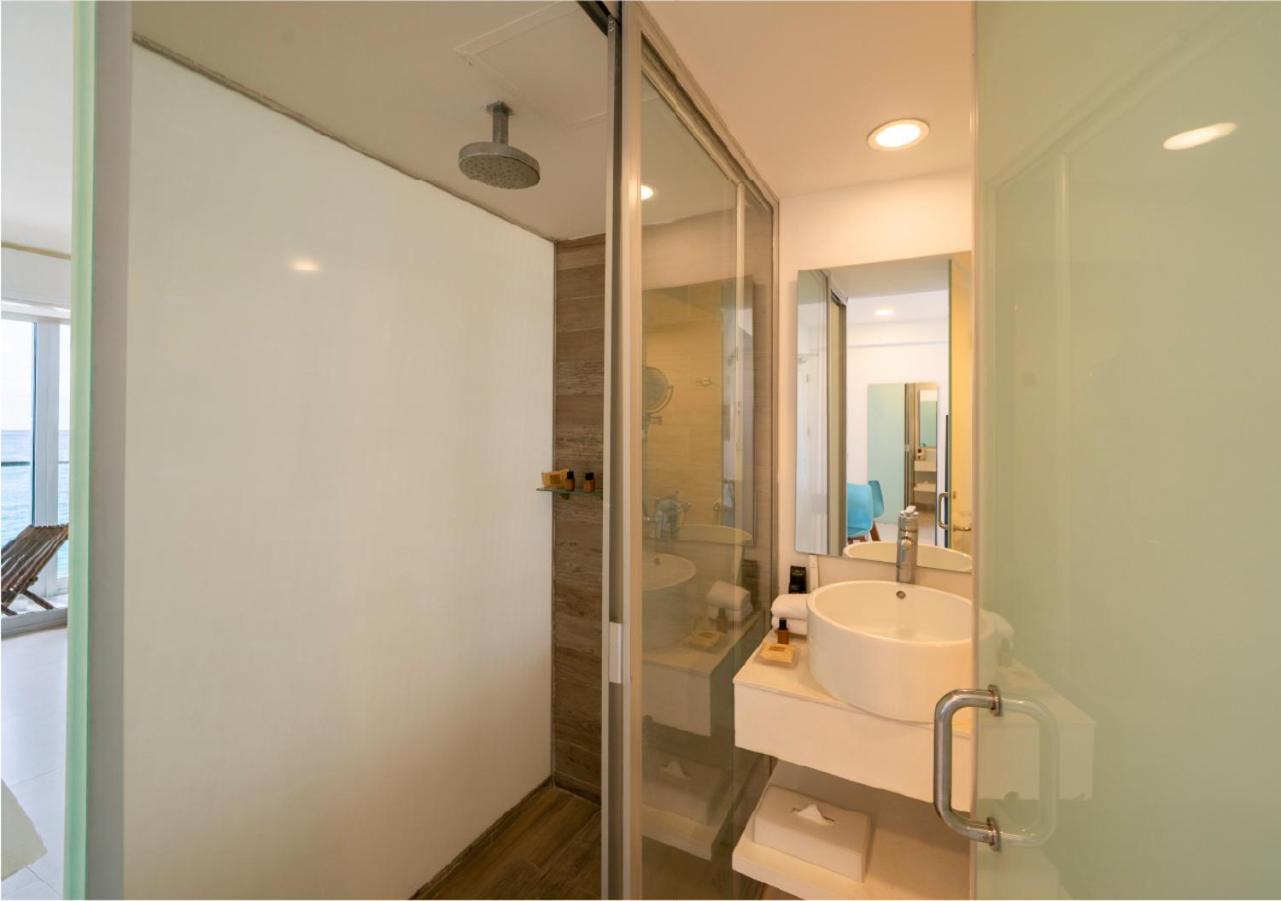 Deluxe Ocean View Room