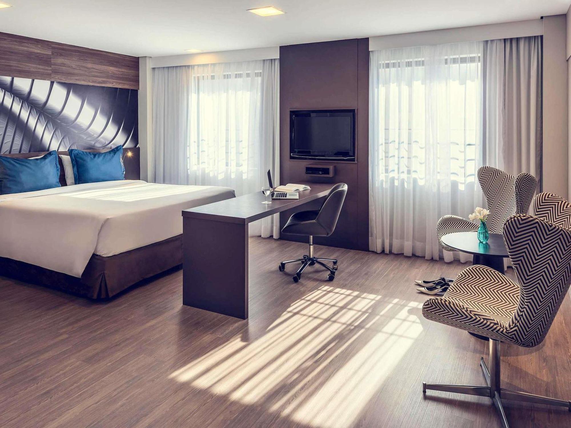 Superior King Room