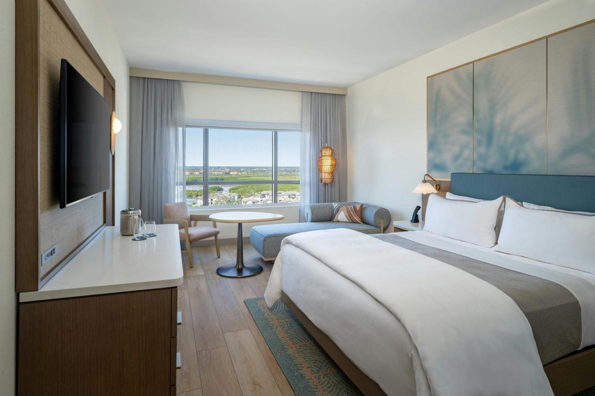 Guest room 1 King Partial bay view