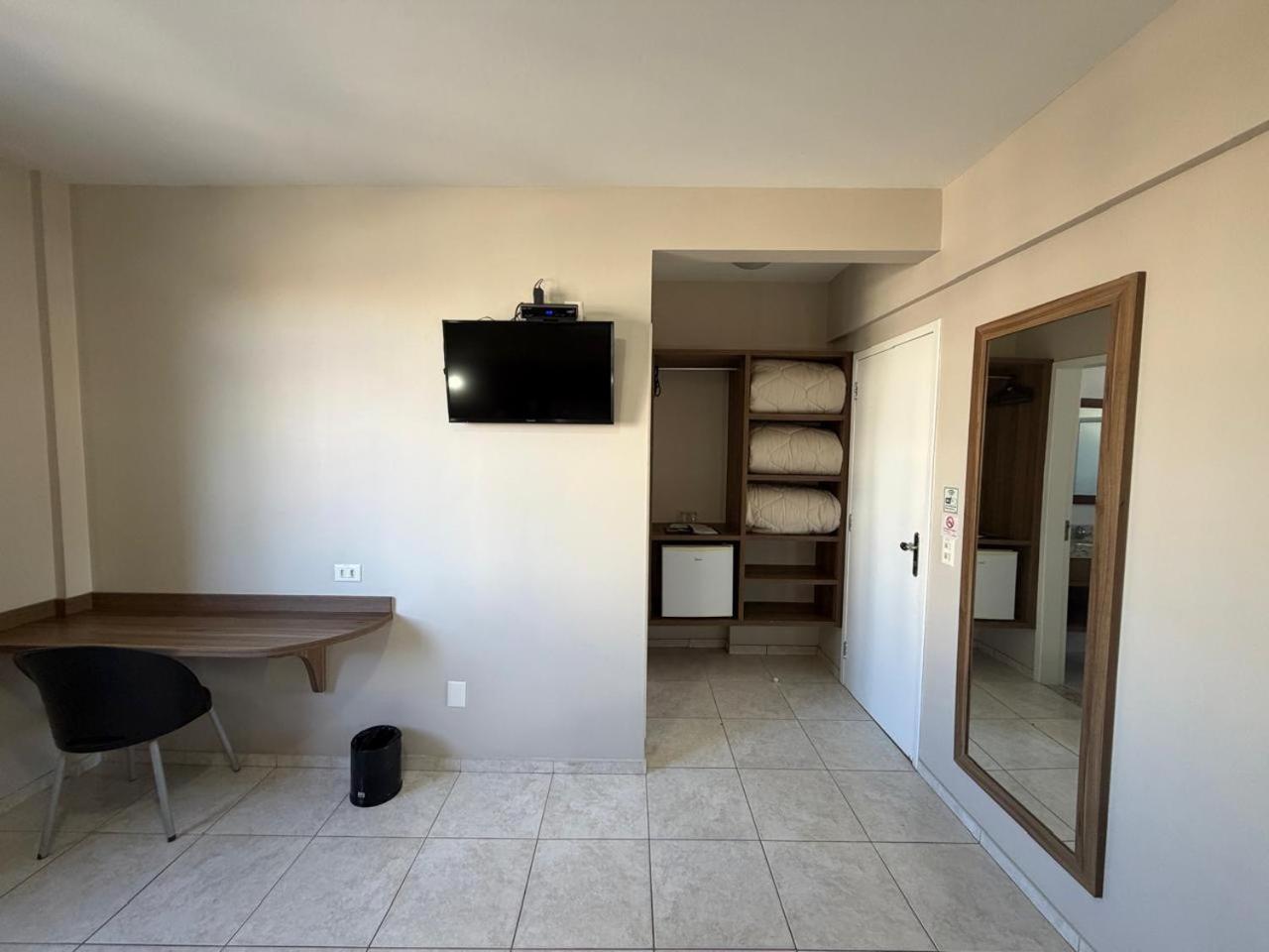 Queen Suite