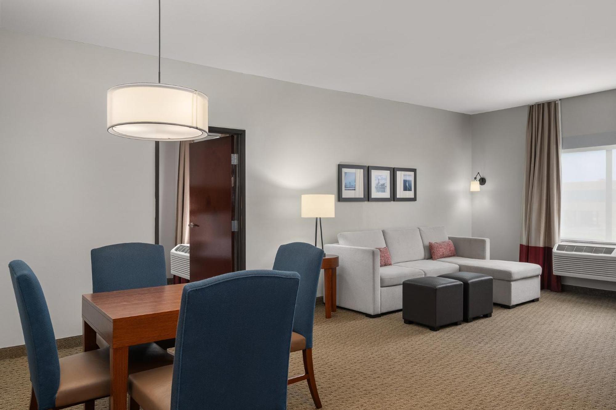 Two-Bedroom Suite One King Bed One Queen Bed
