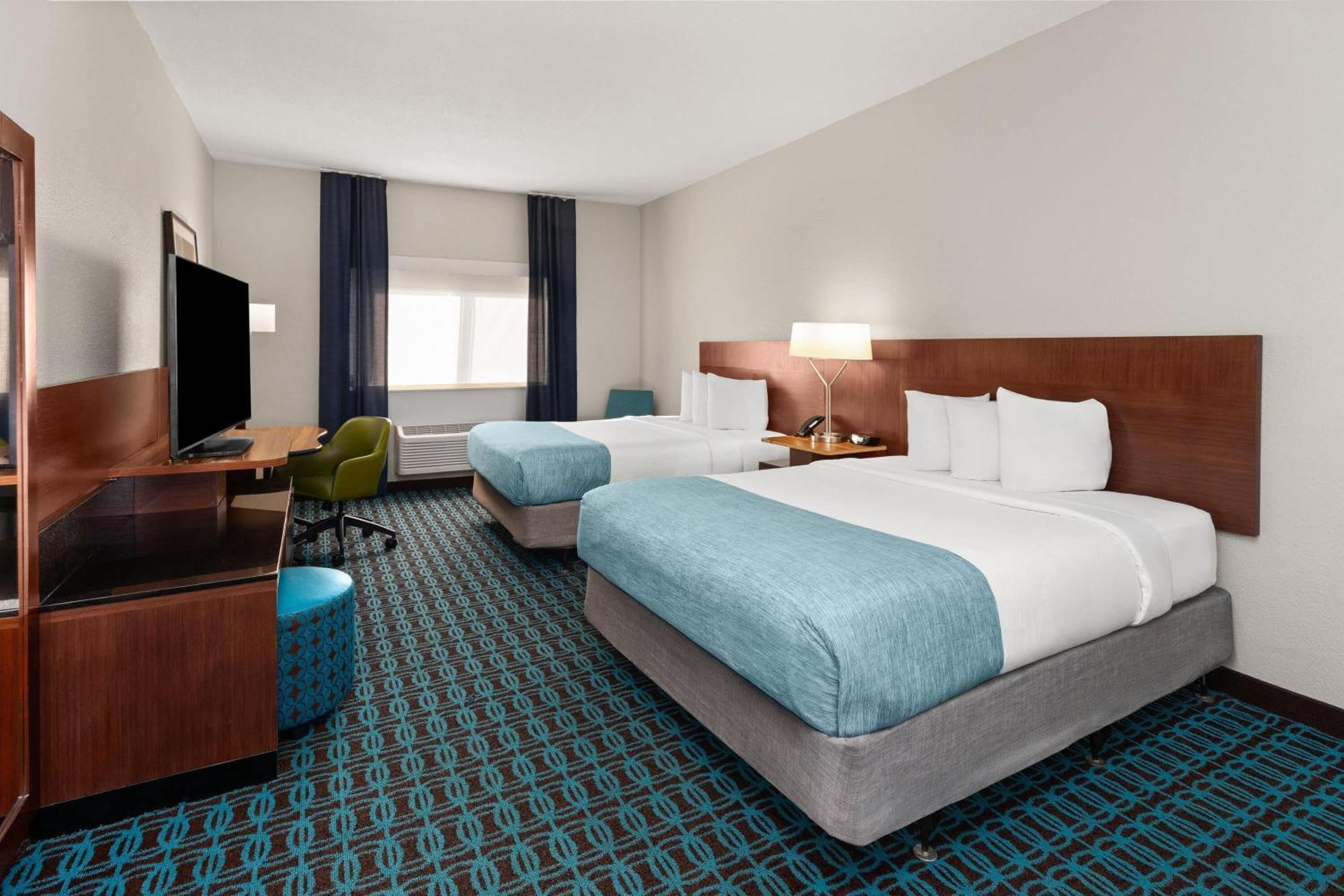 Queen Room Two Queen Beds Mobility or Hearing Accessible Non-Smoking