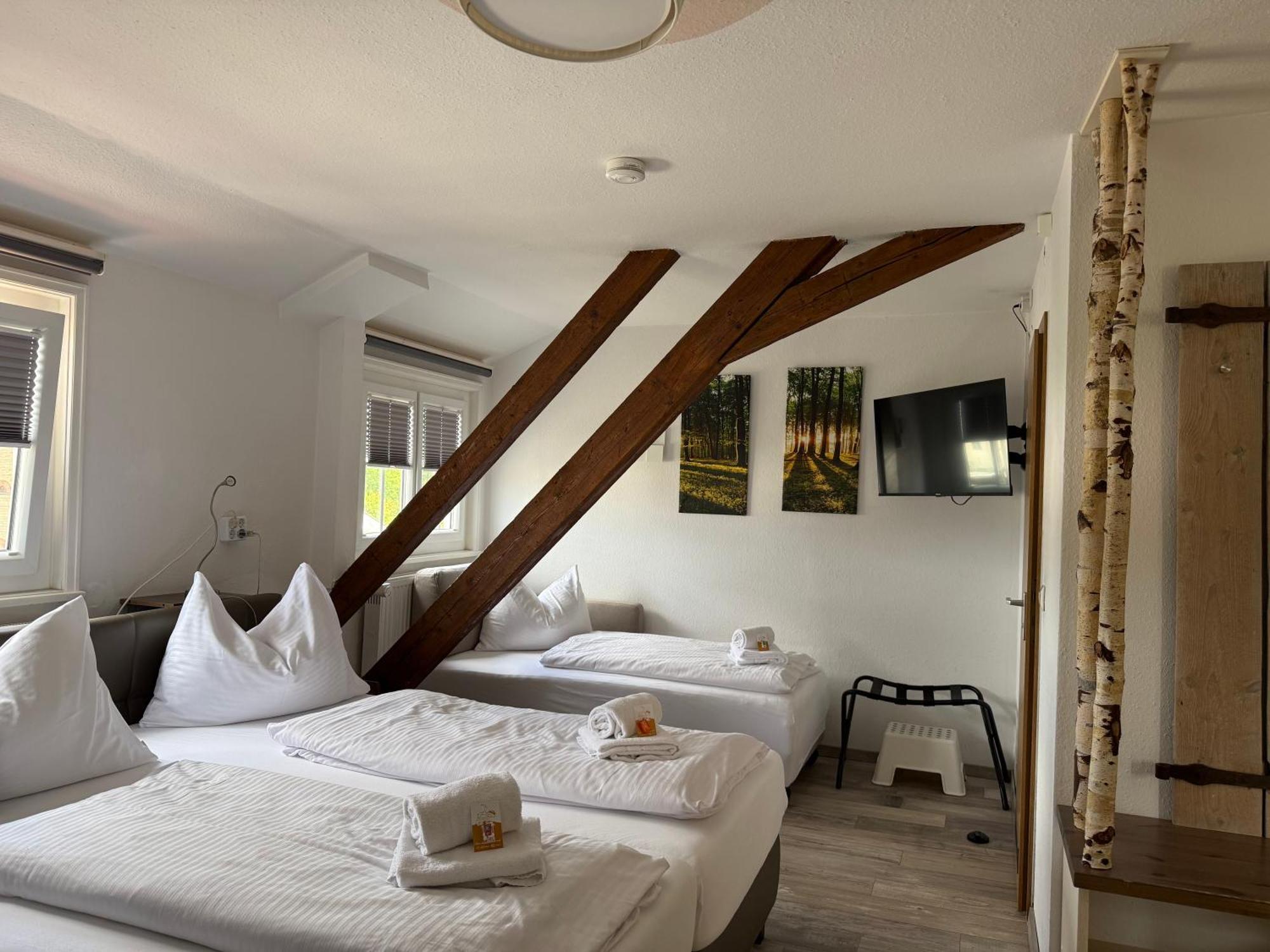 3-Bed Room