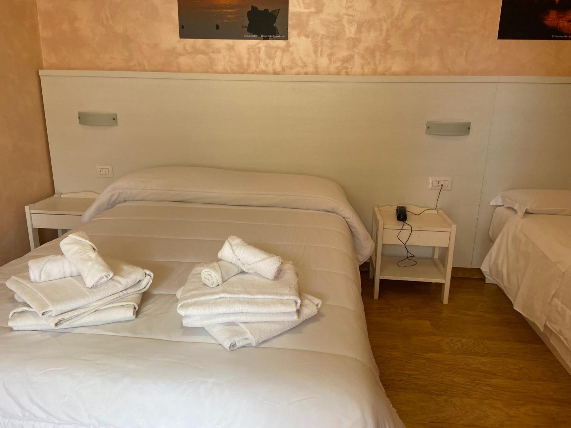Comfort Triple Room