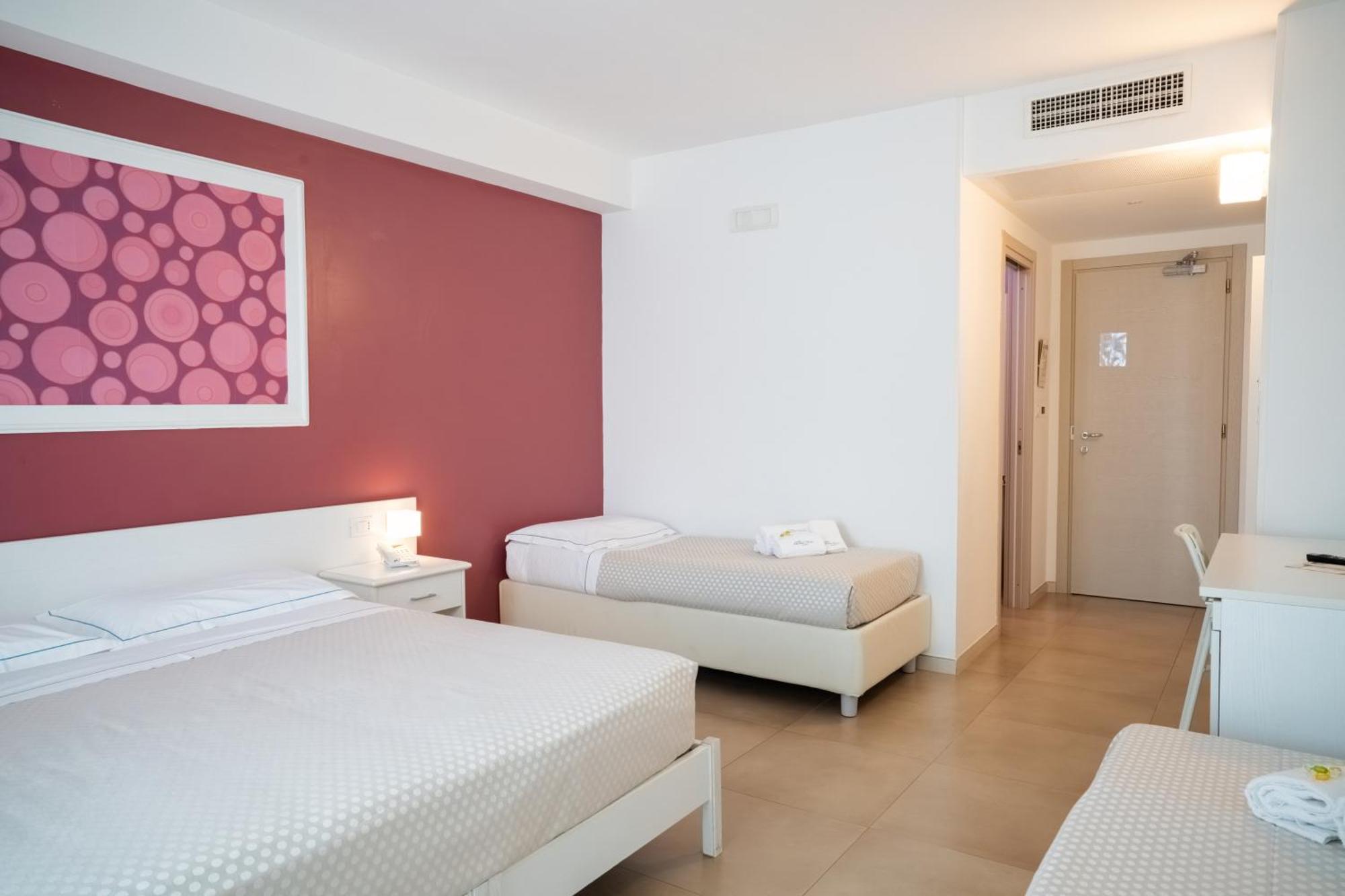 Comfort Quadruple Room