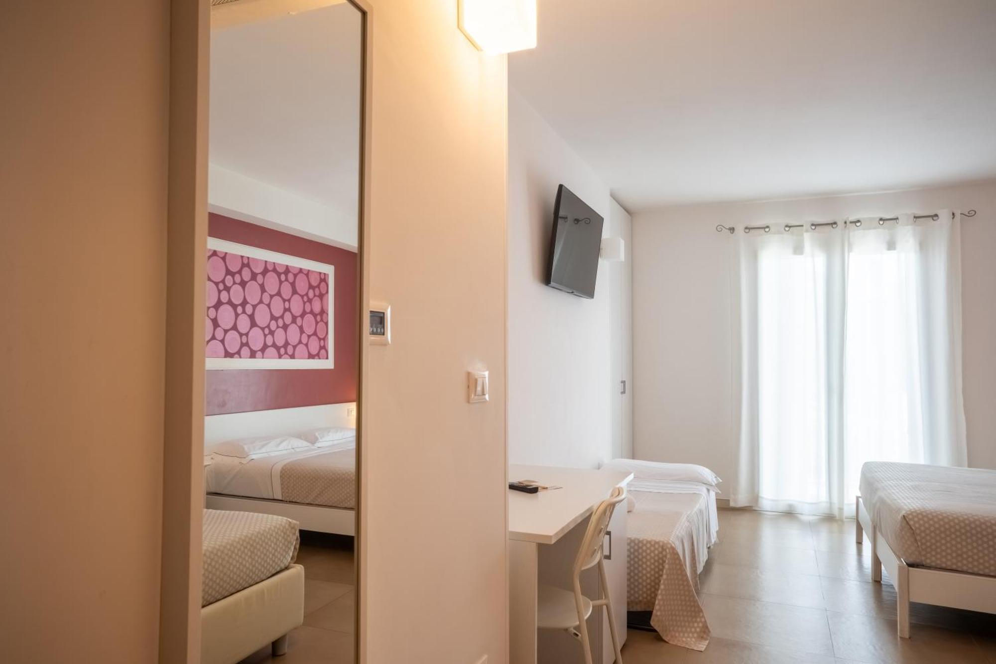 Comfort Quadruple Room