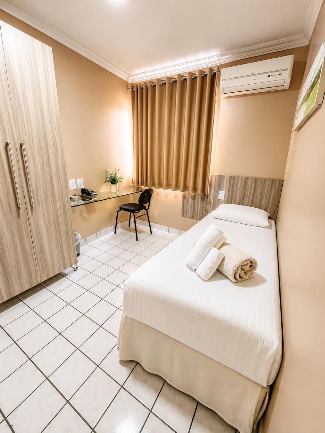 Quarto Individual Pequeno