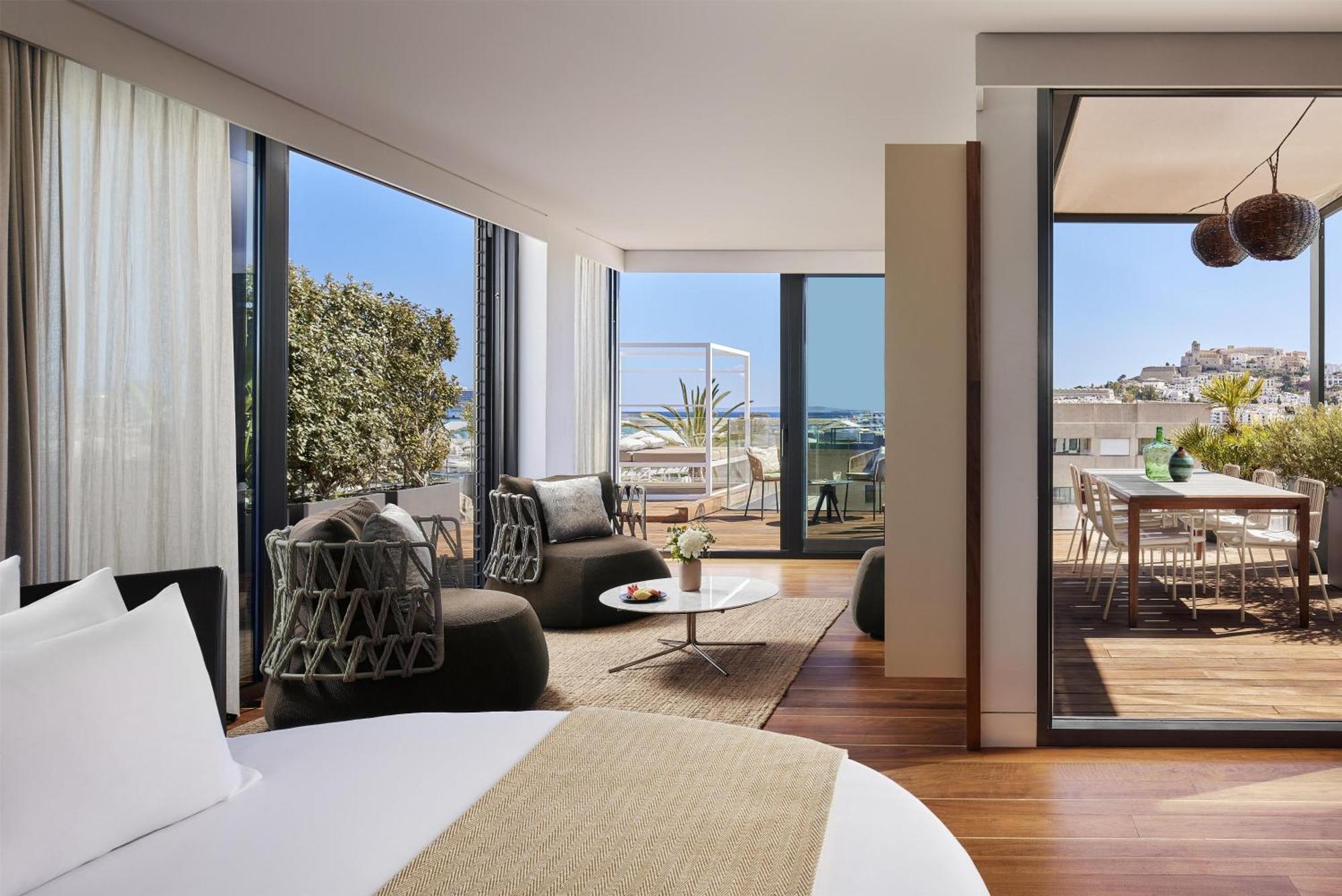 Penthouse Suite Terrace