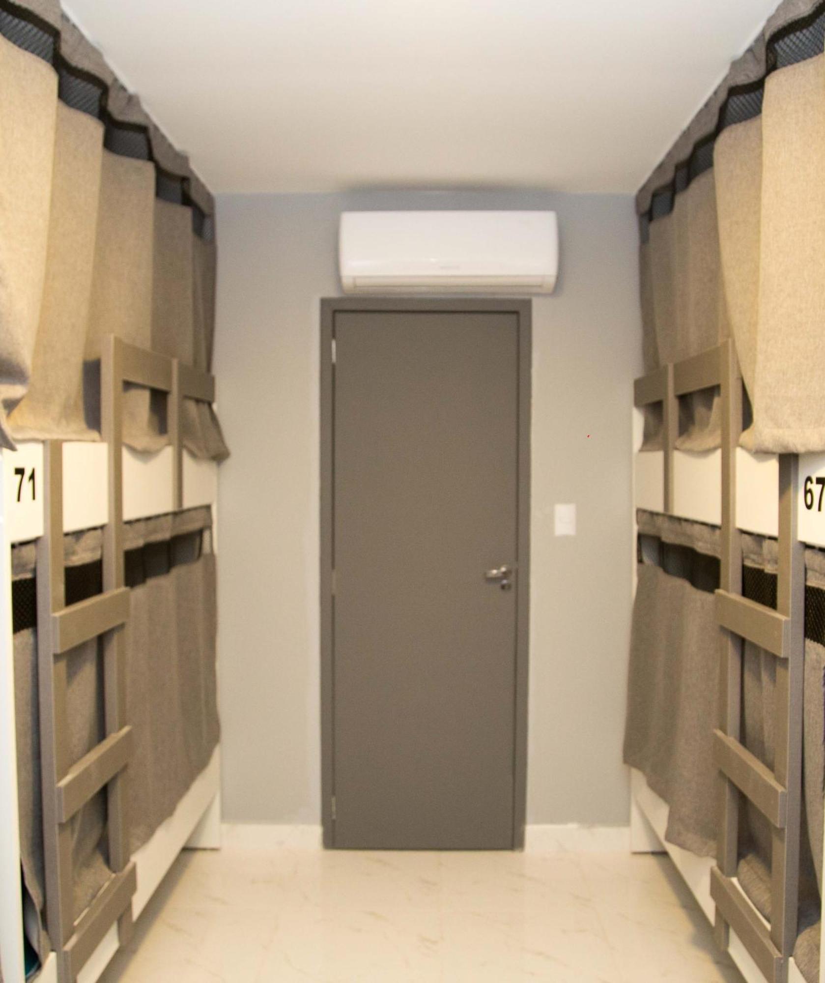 Bed 4-Bed Mixed Dormitory Room