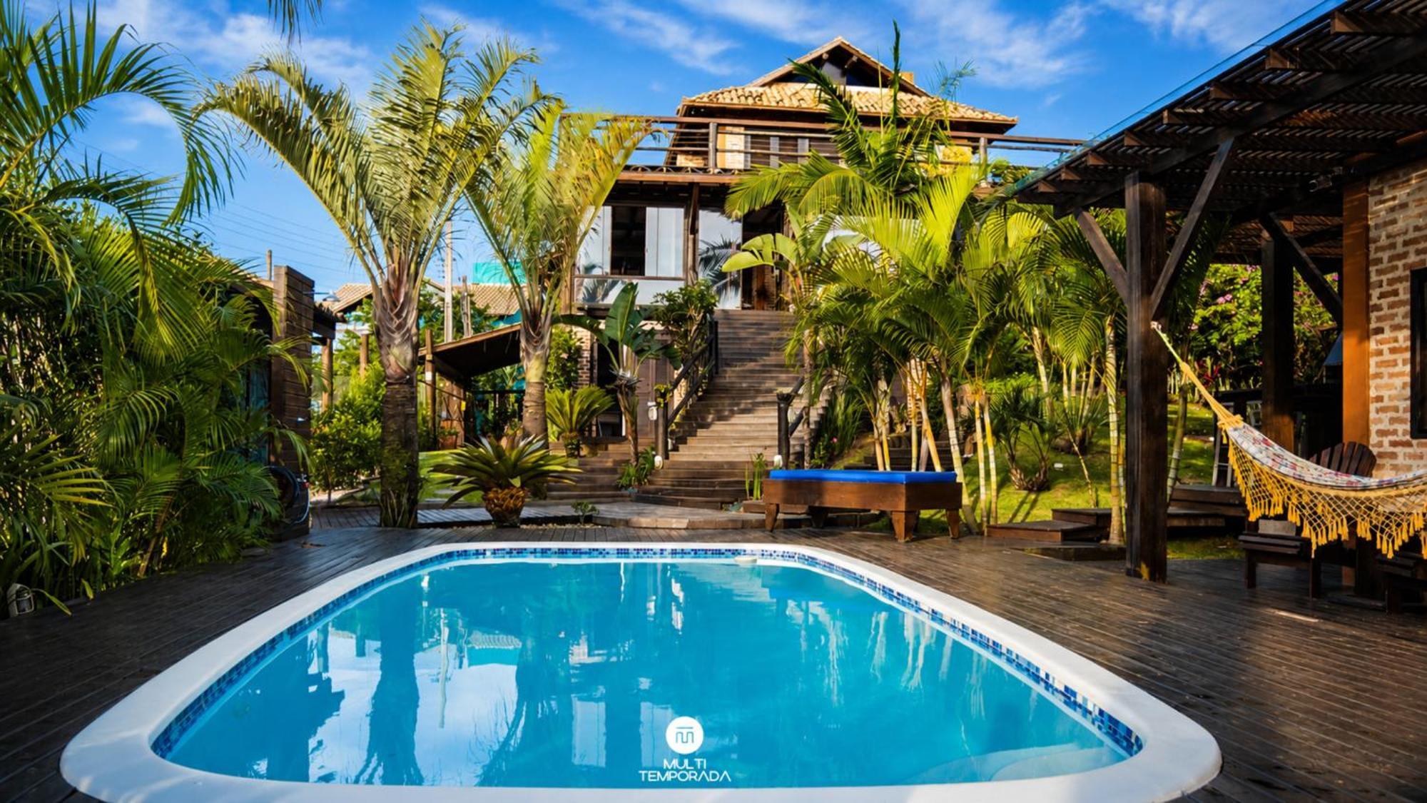 Studio Pool View