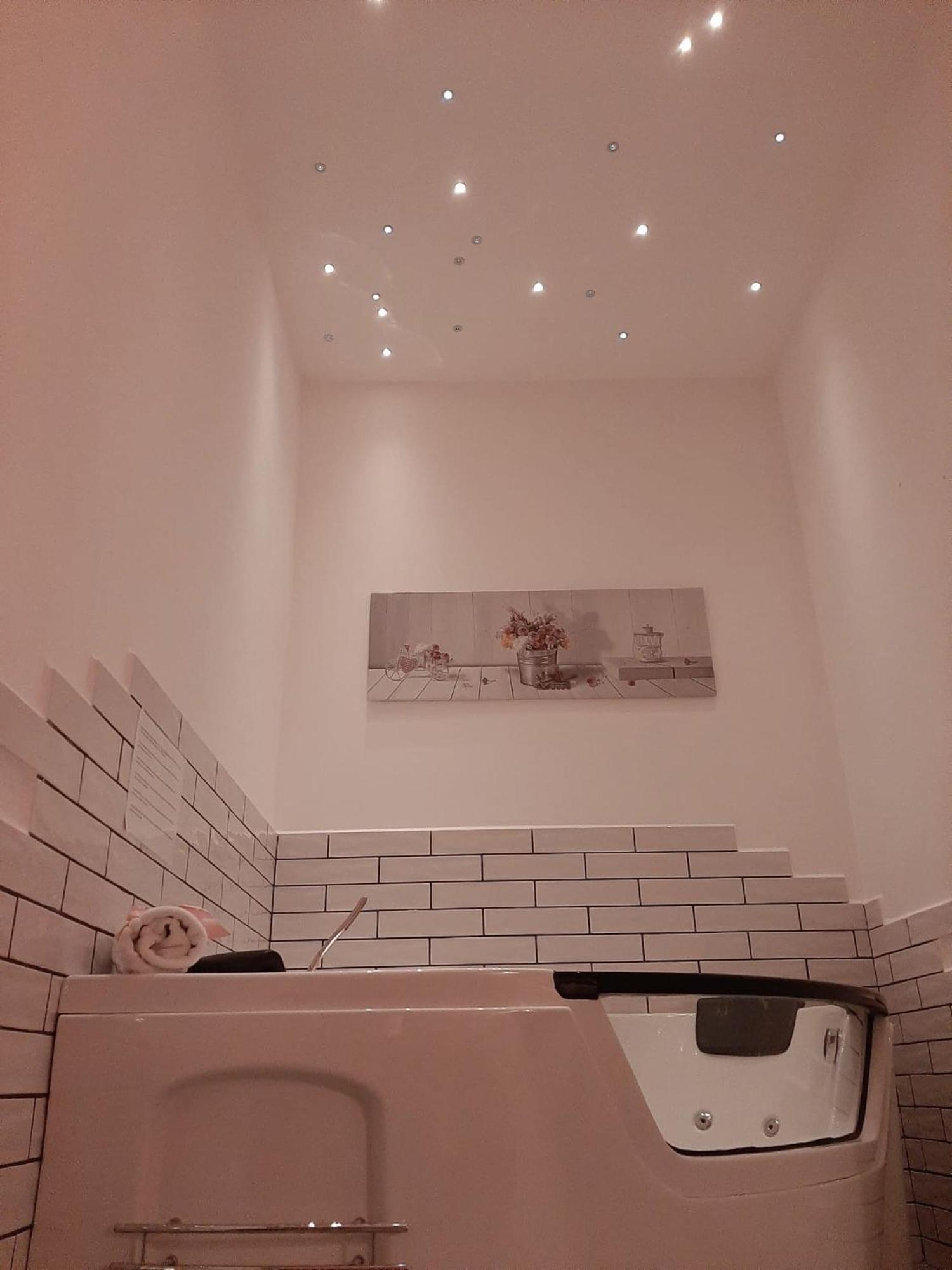 Double Room Spa Bath