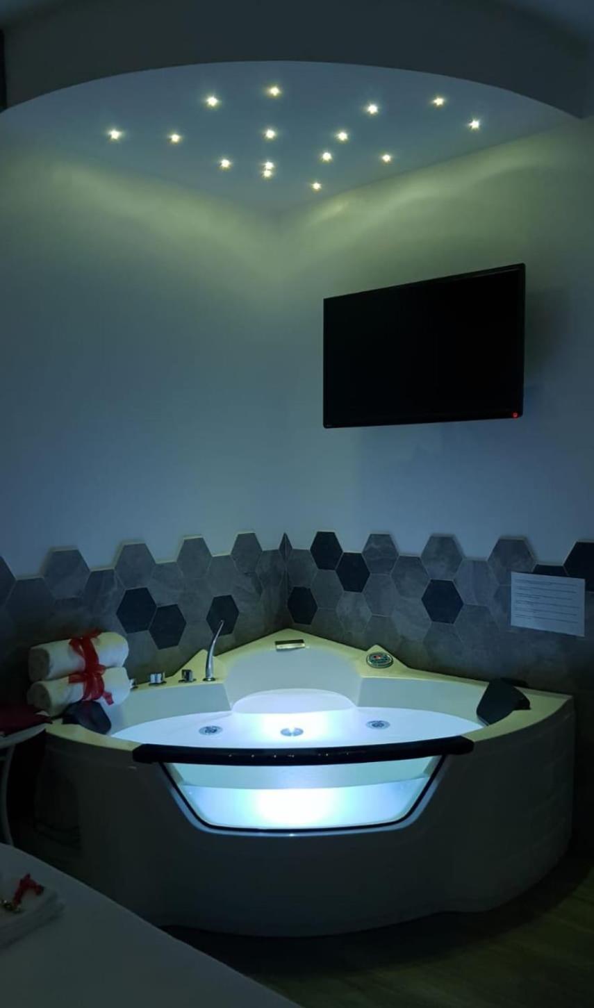Double Room Spa Bath