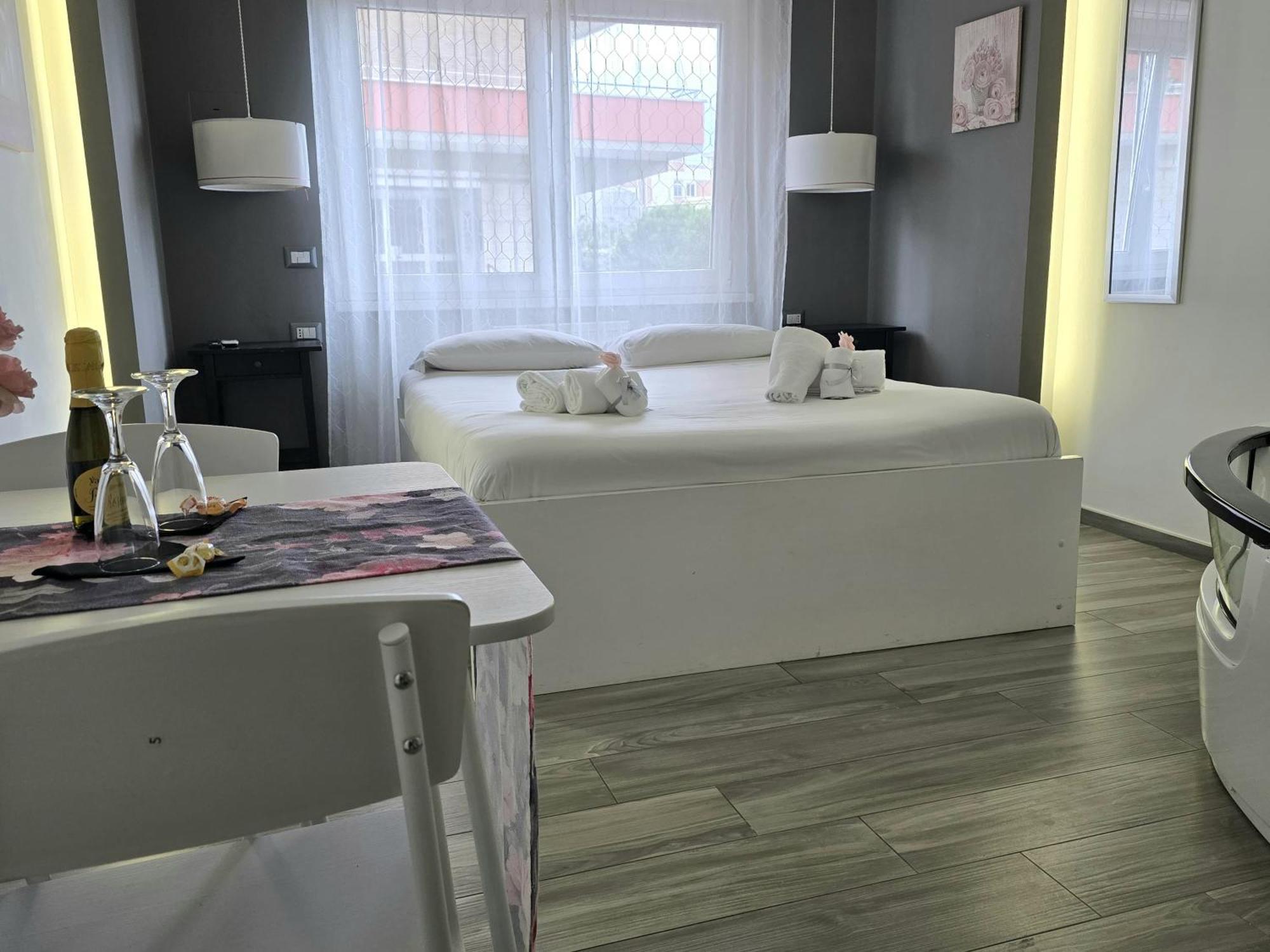 Double Room Spa Bath