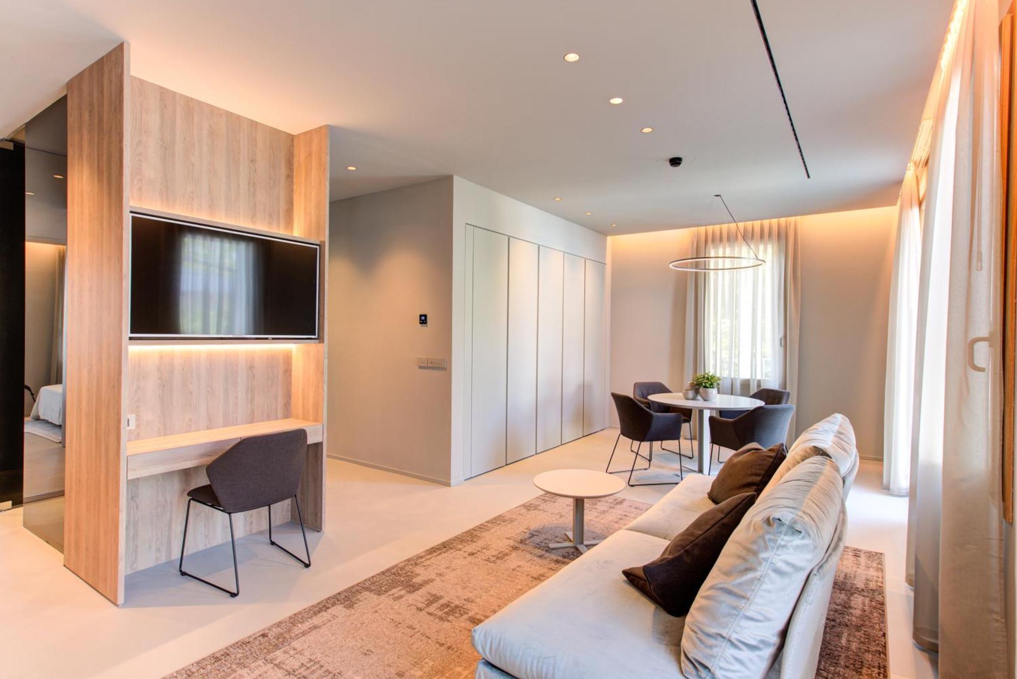 Superior Apartment