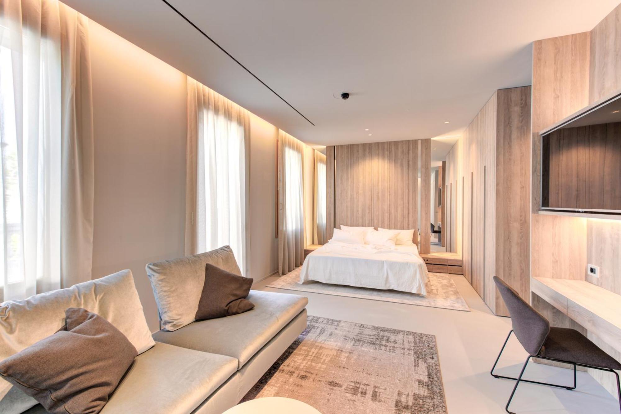 Superior Apartment