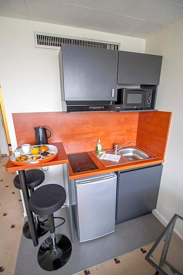 Family Studio