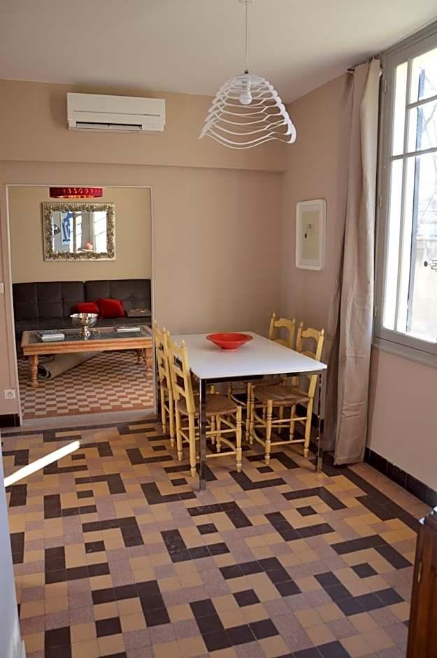 One-Bedroom Apartment Garden View