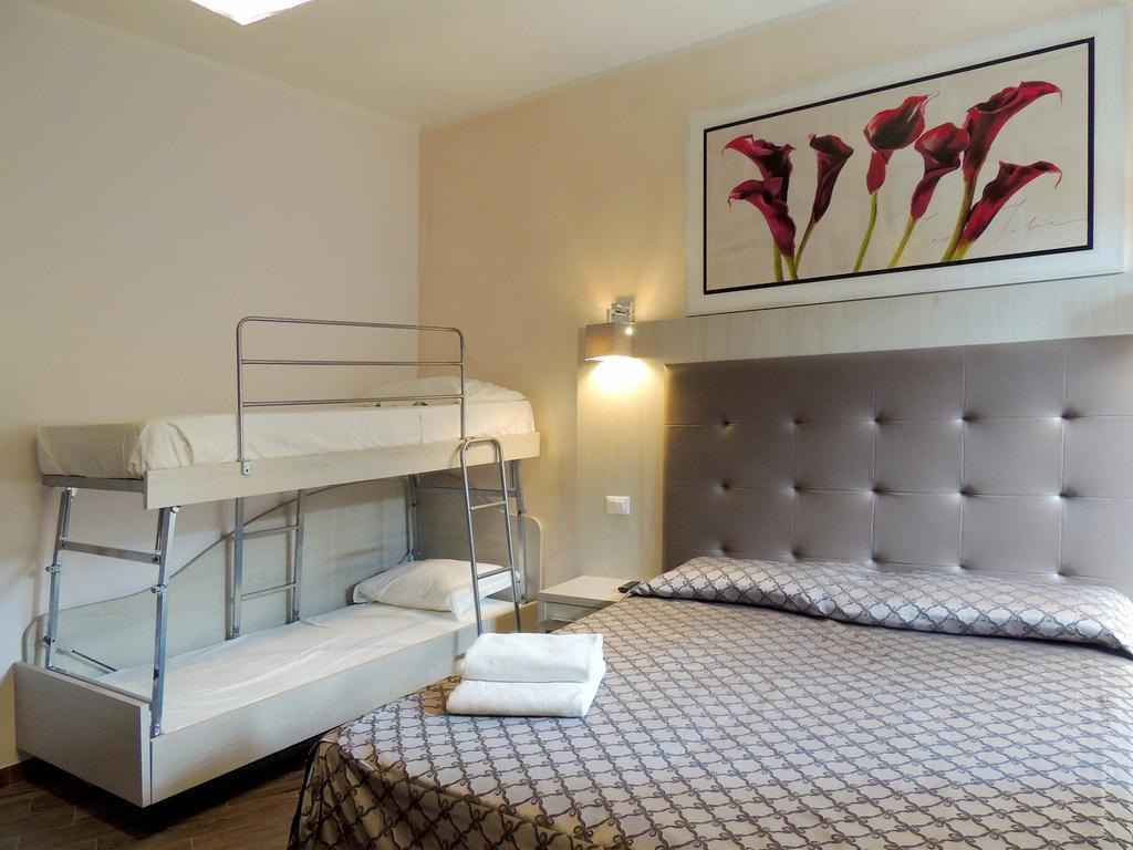 Chambre Triple - Bâtiment Séparé