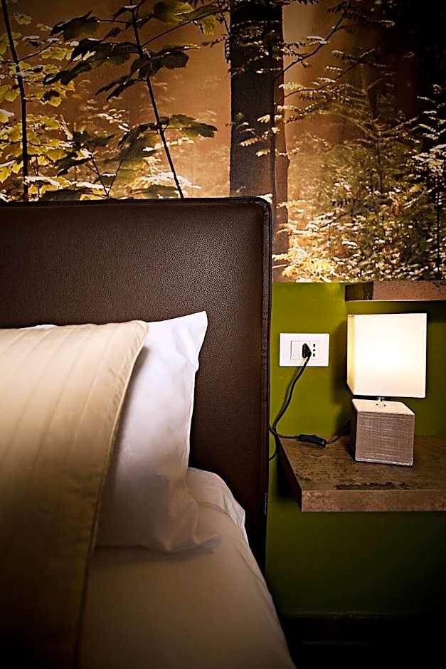 Deluxe Double Room Private Bathroom
