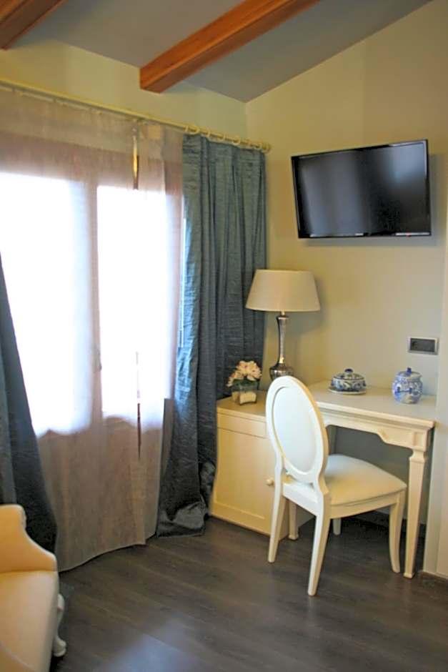 Twin or Double Room Balcony Castle View