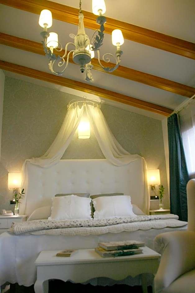 Twin or Double Room Balcony Castle View