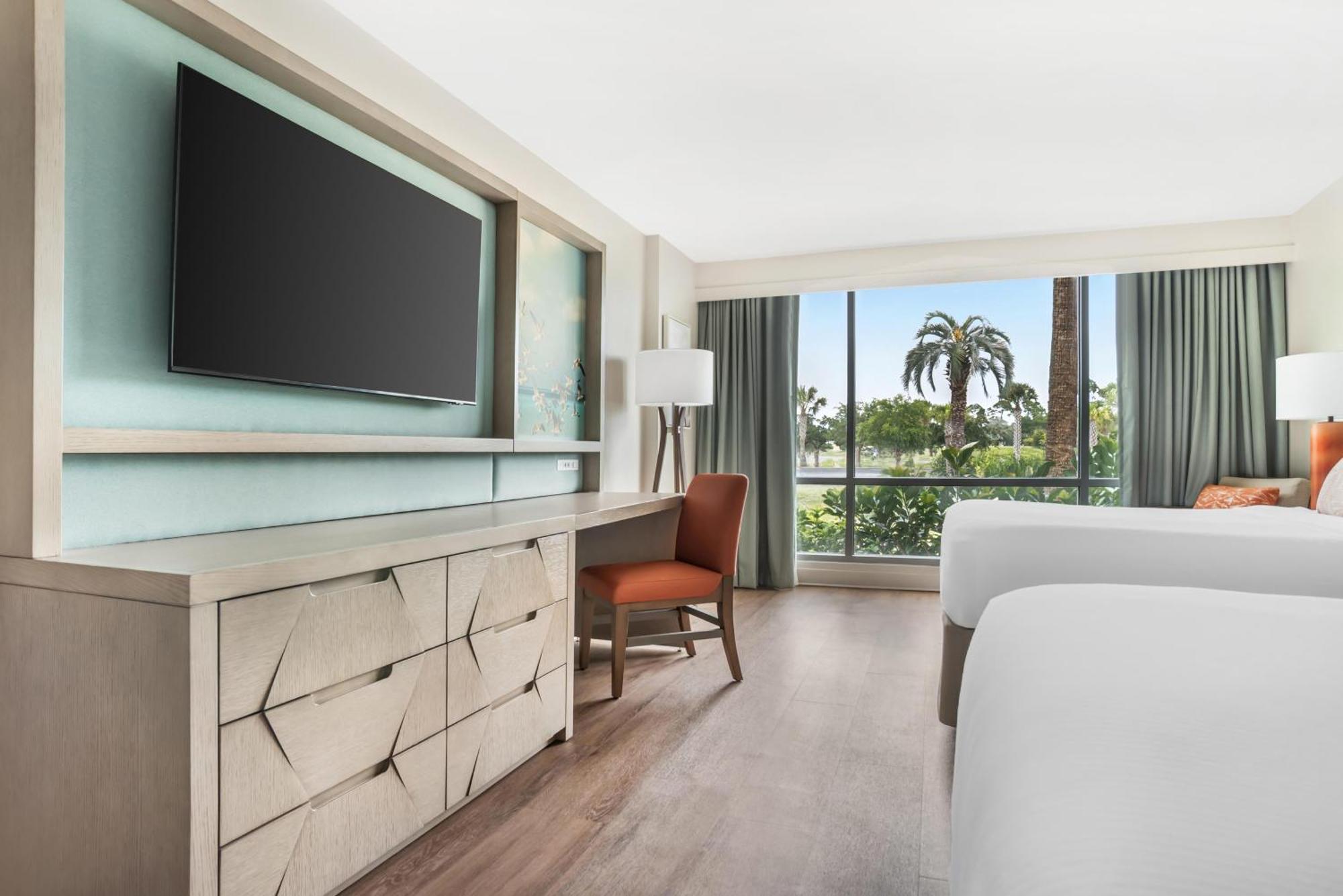 Studio Two Queen Beds Resort View