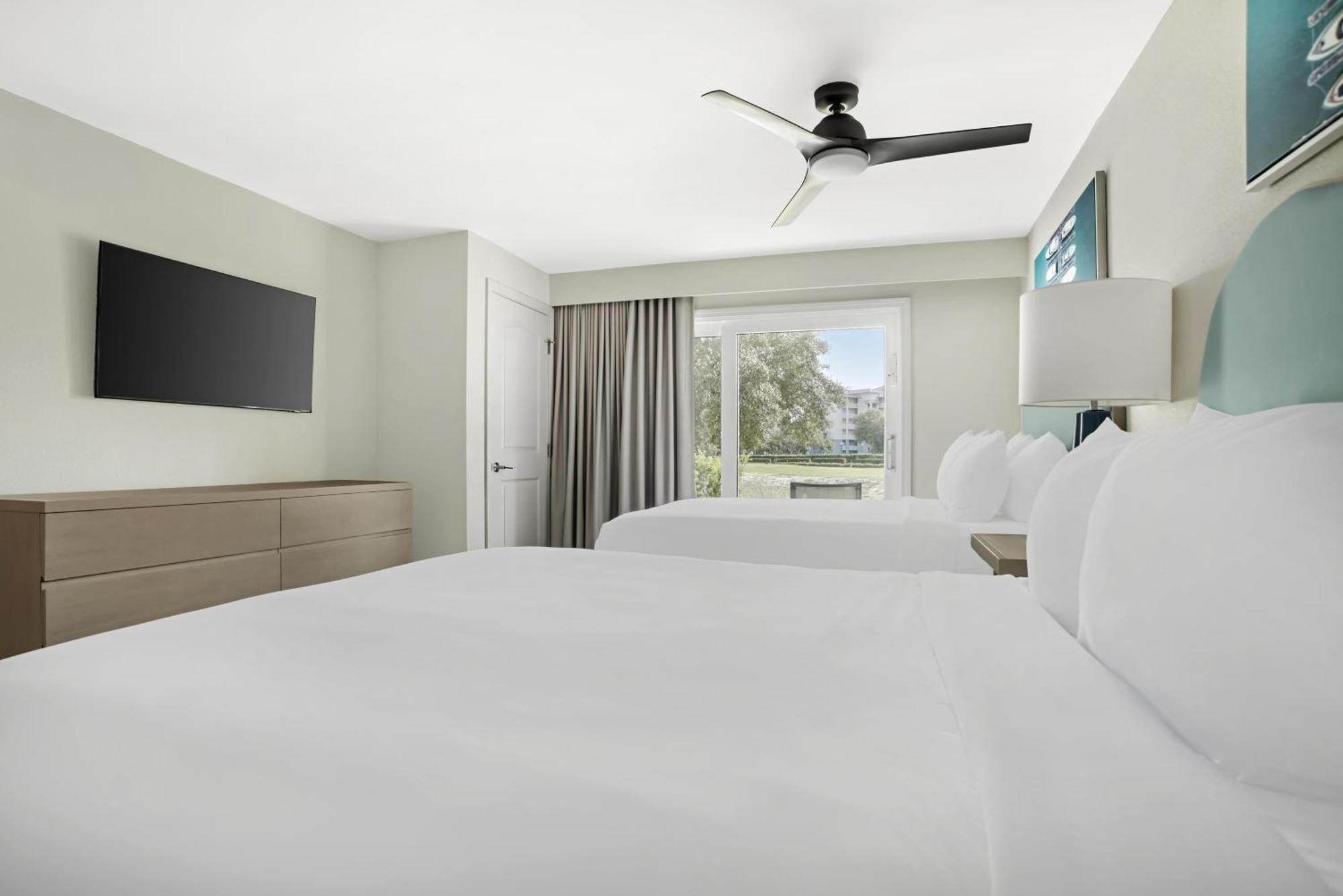 Two-Bedroom Golf View Suite One King Bed Two Queen Beds