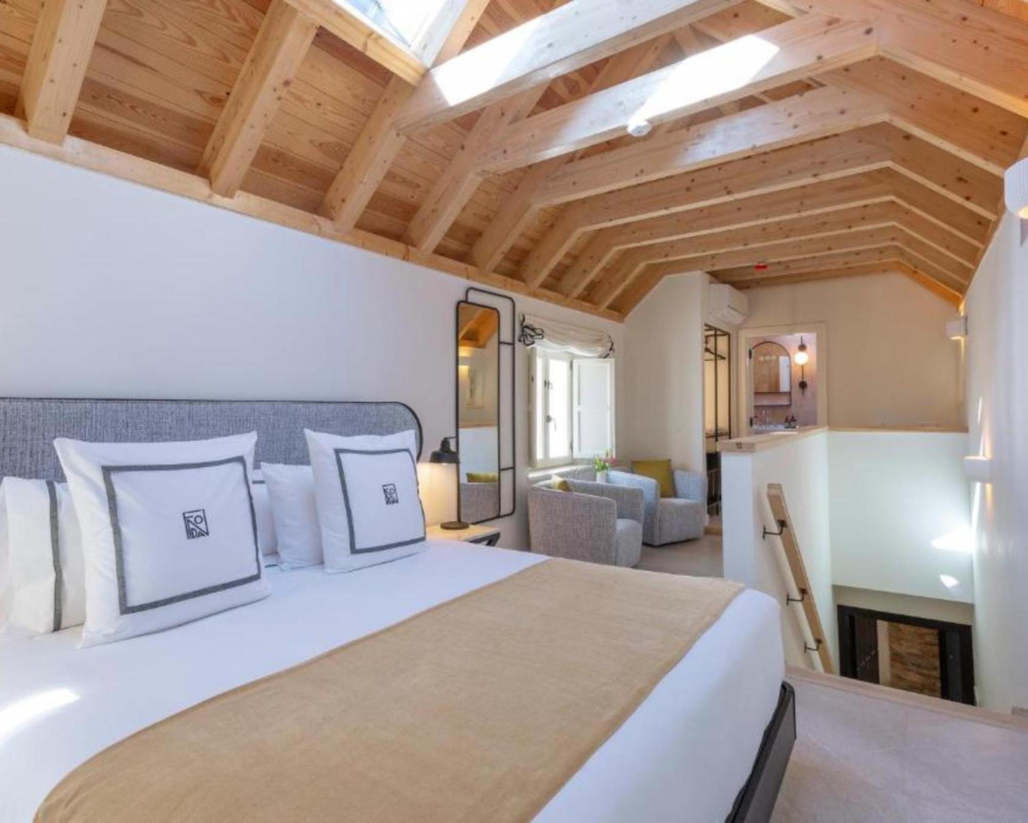 Superior Deluxe Double or Twin Room