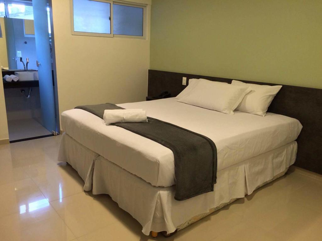 Standard Double or Twin Room,190634641:JPEG