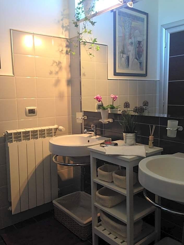 Double Room Private Bathroom