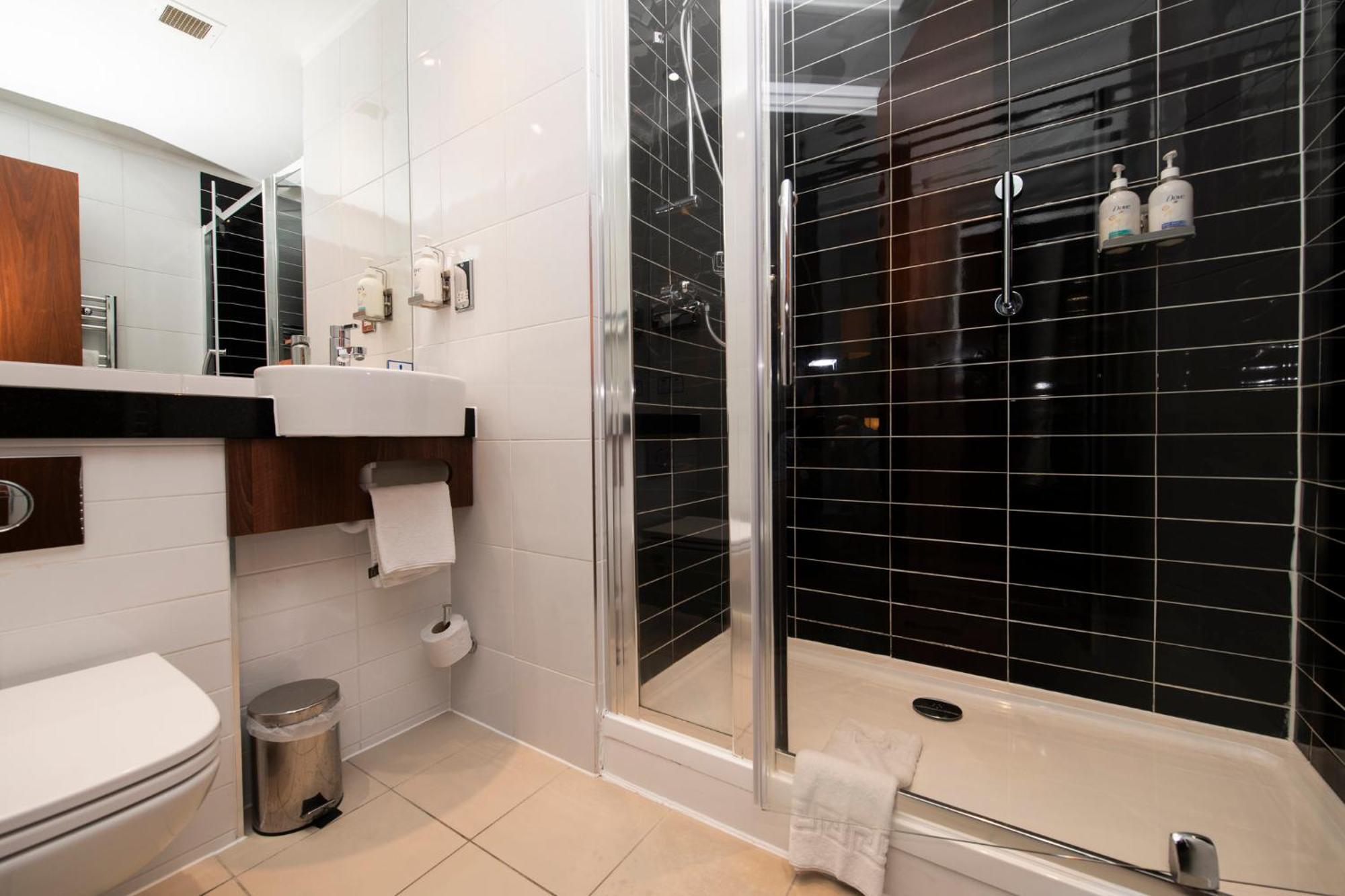 Standard Twin Room Hot