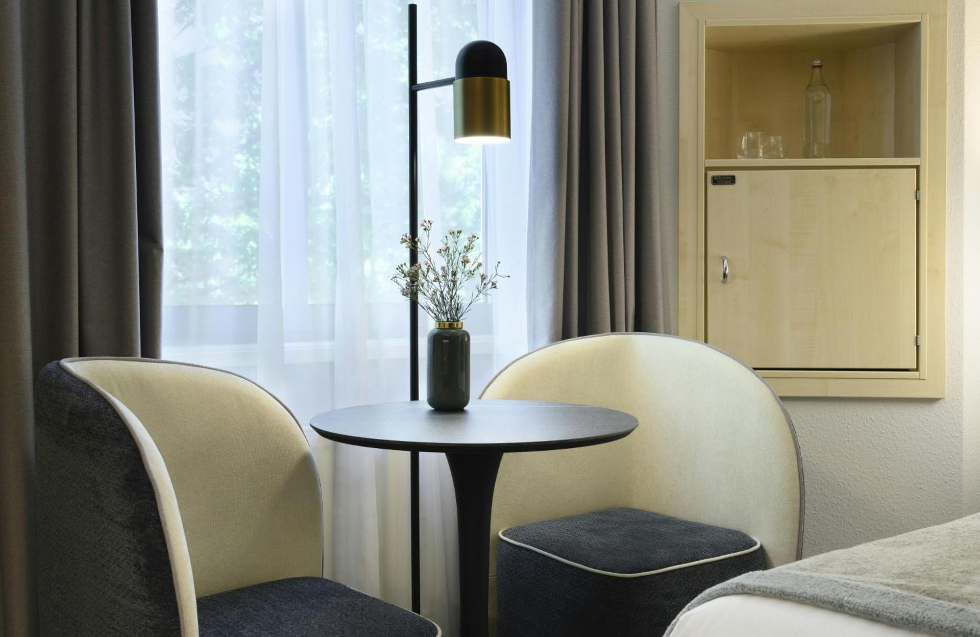 Comfort Twin Room