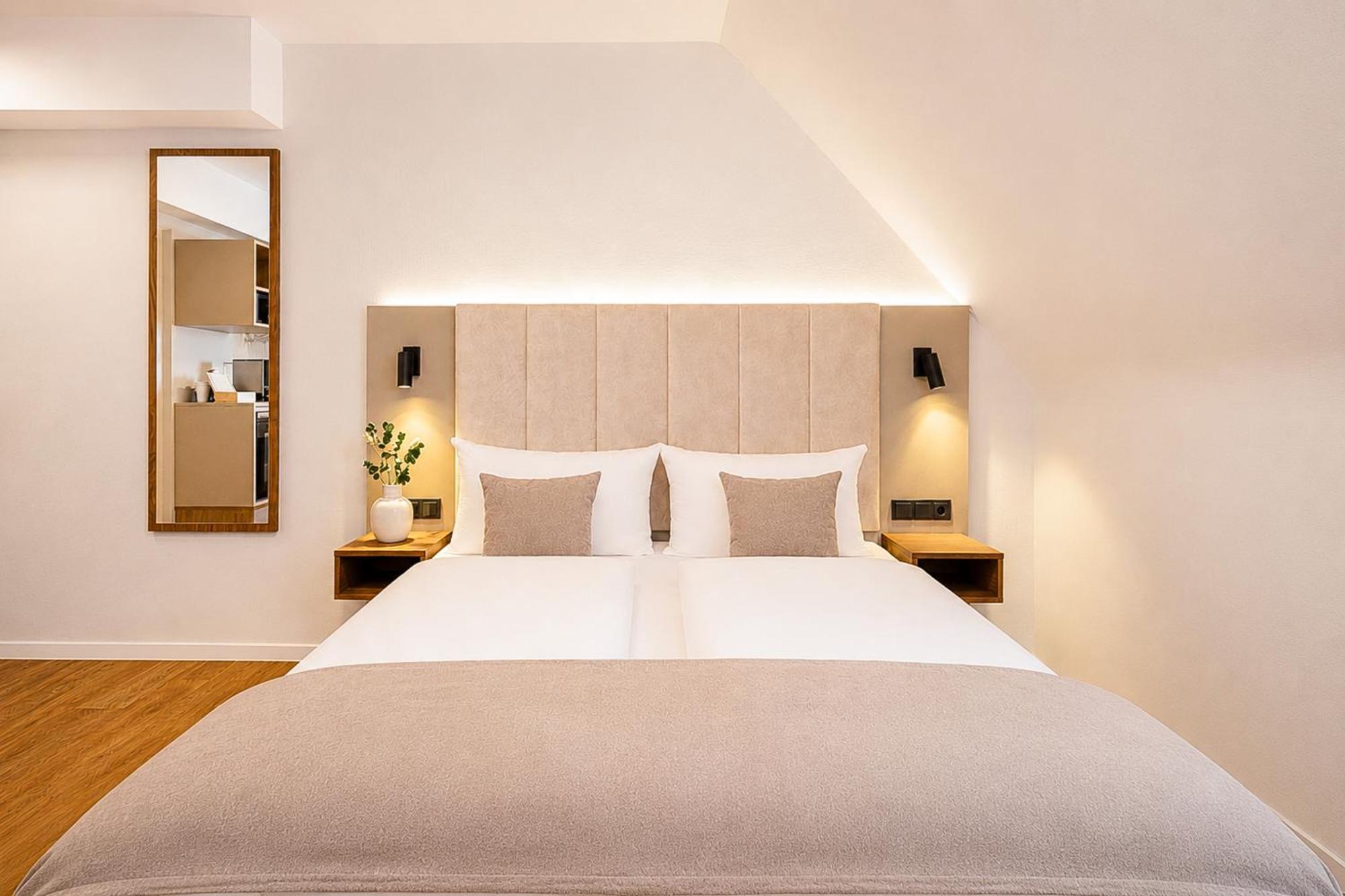 Comfort Triple Room