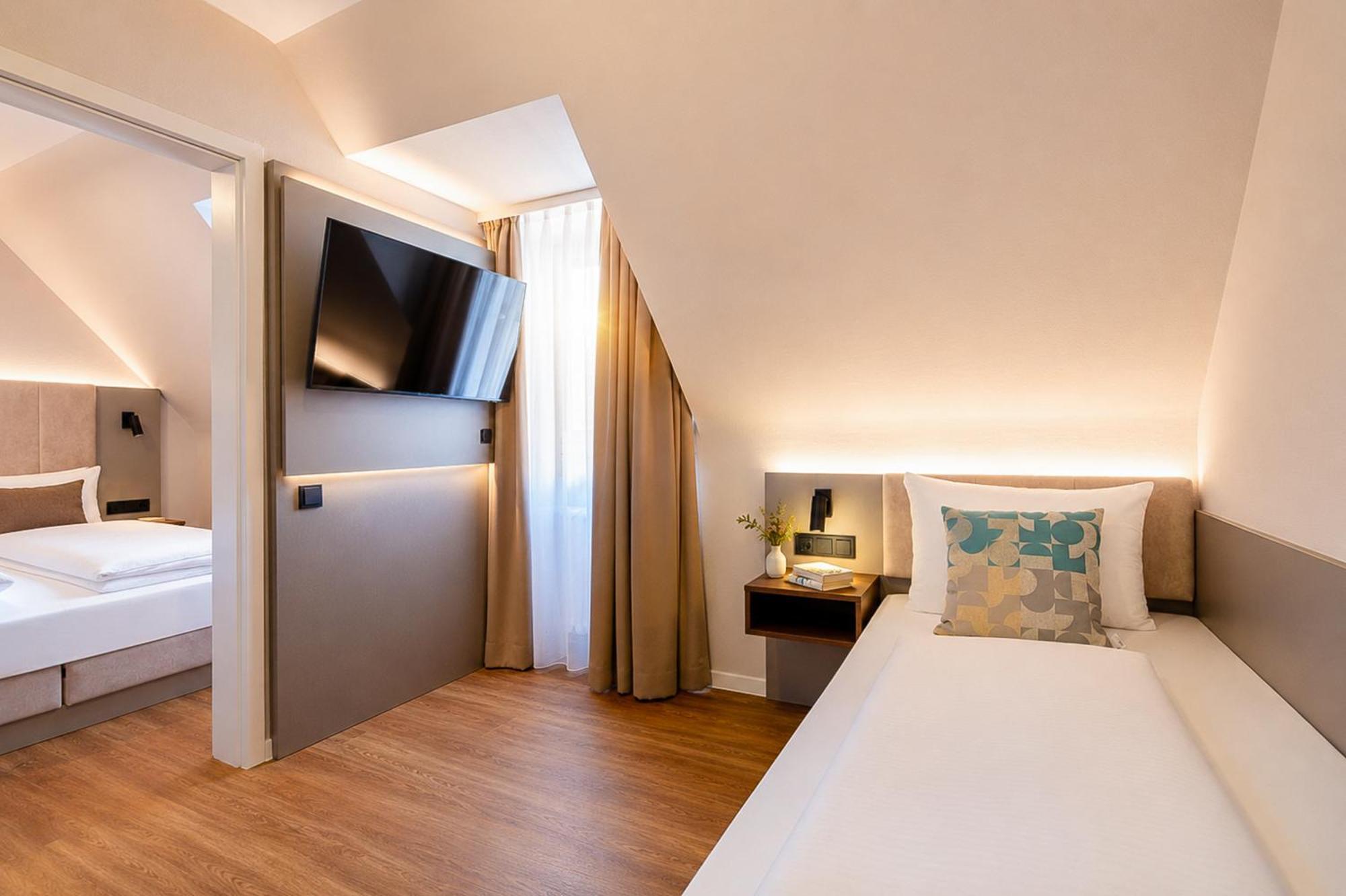 Comfort Triple Room