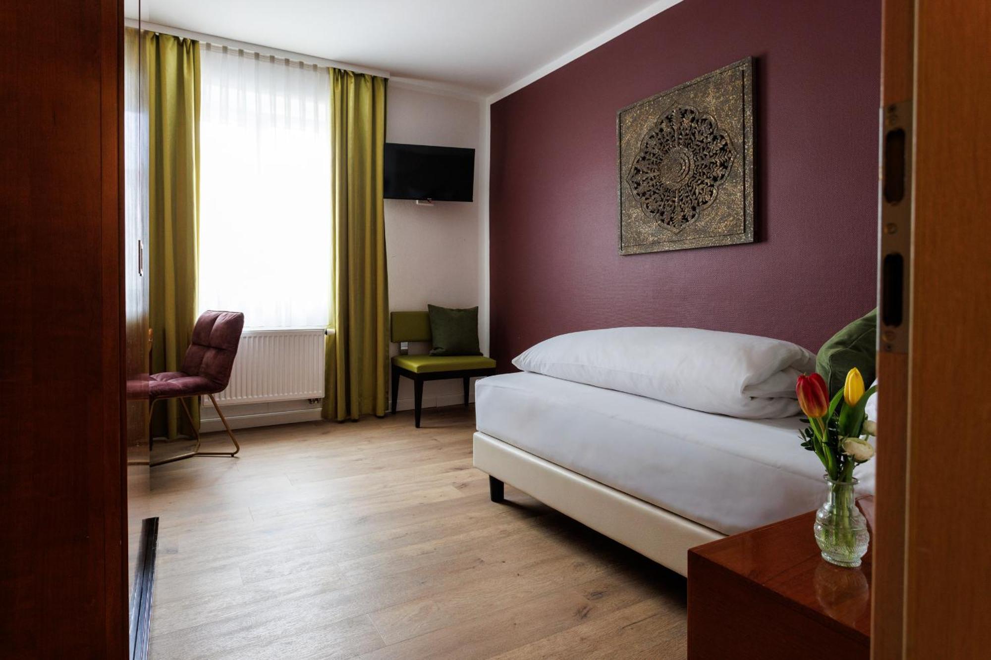 Single Room