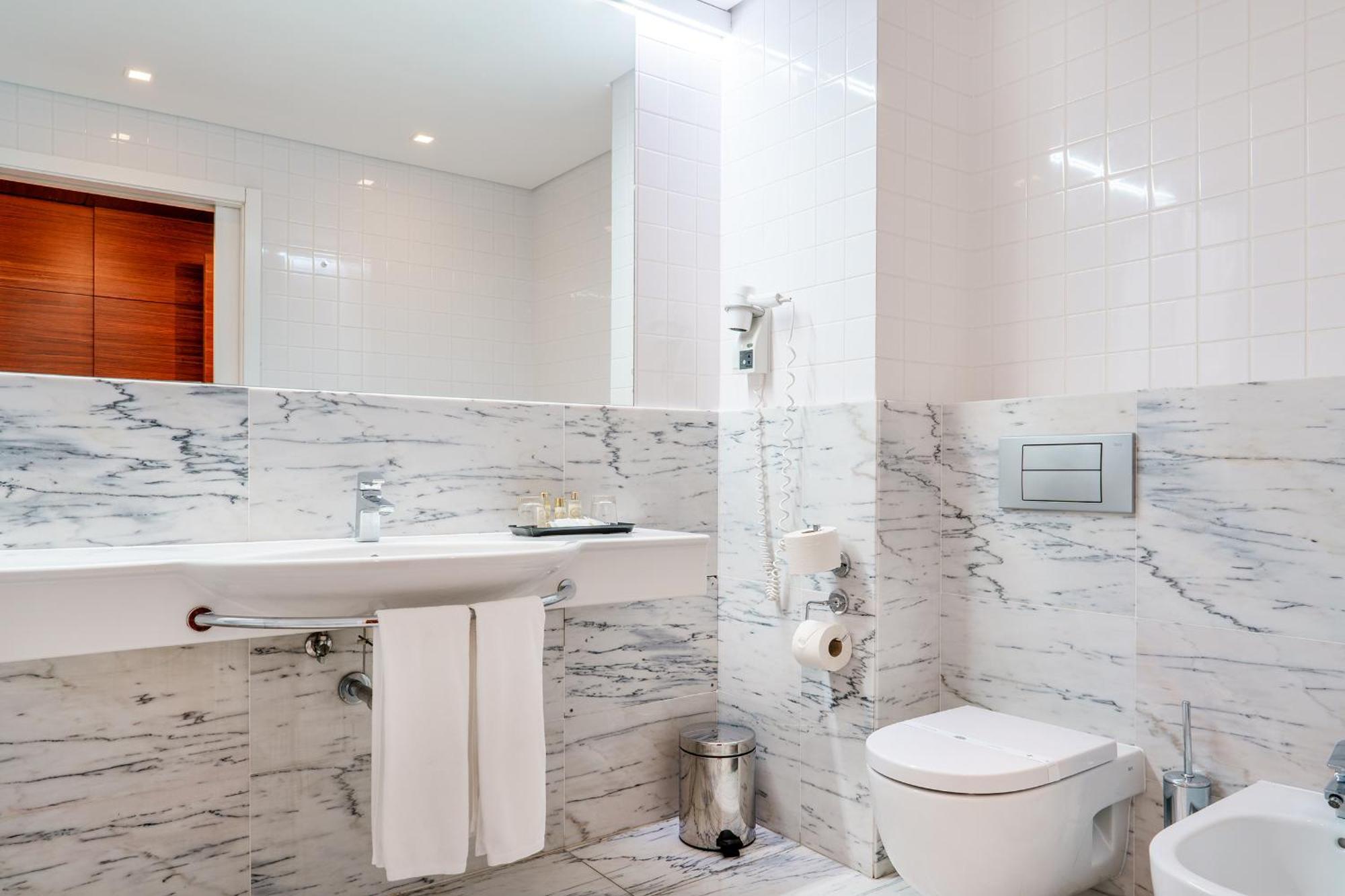 Superior Single Room