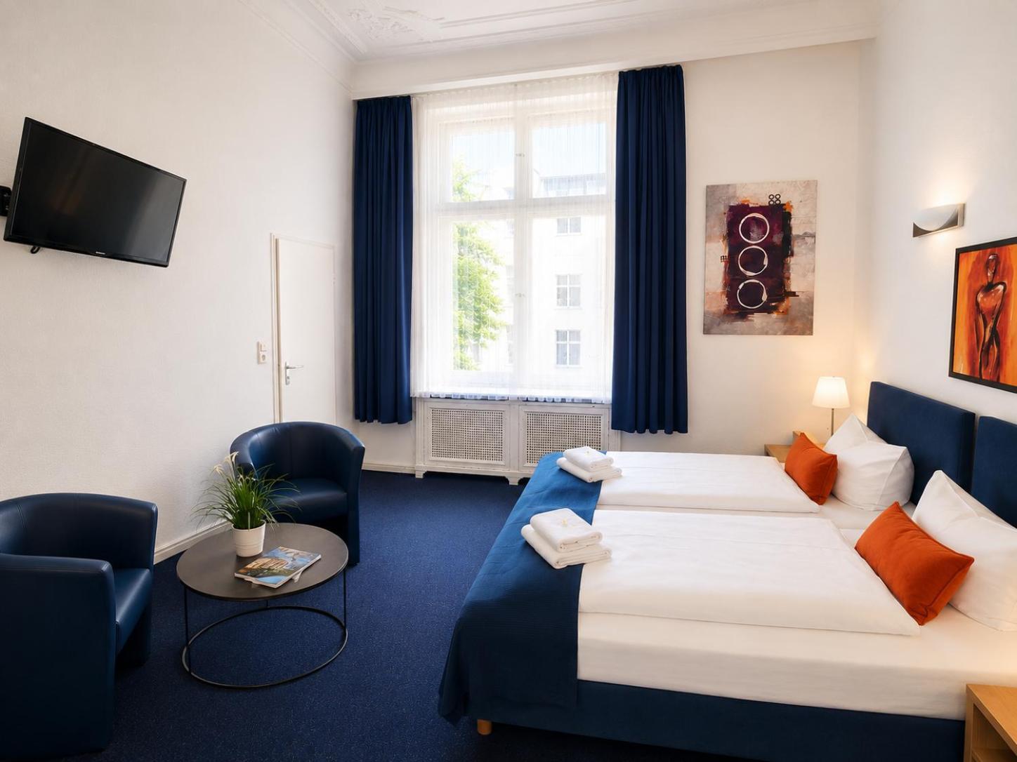 Large Double or Twin Room