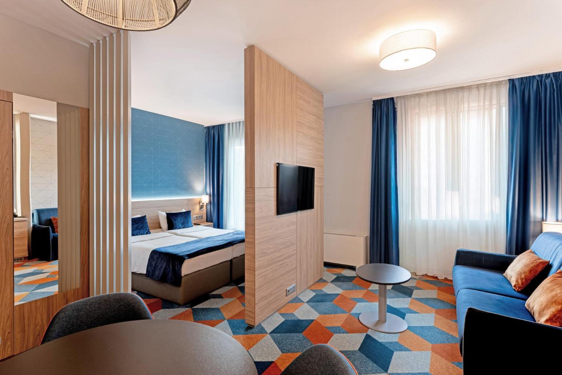 Deluxe Plus Room