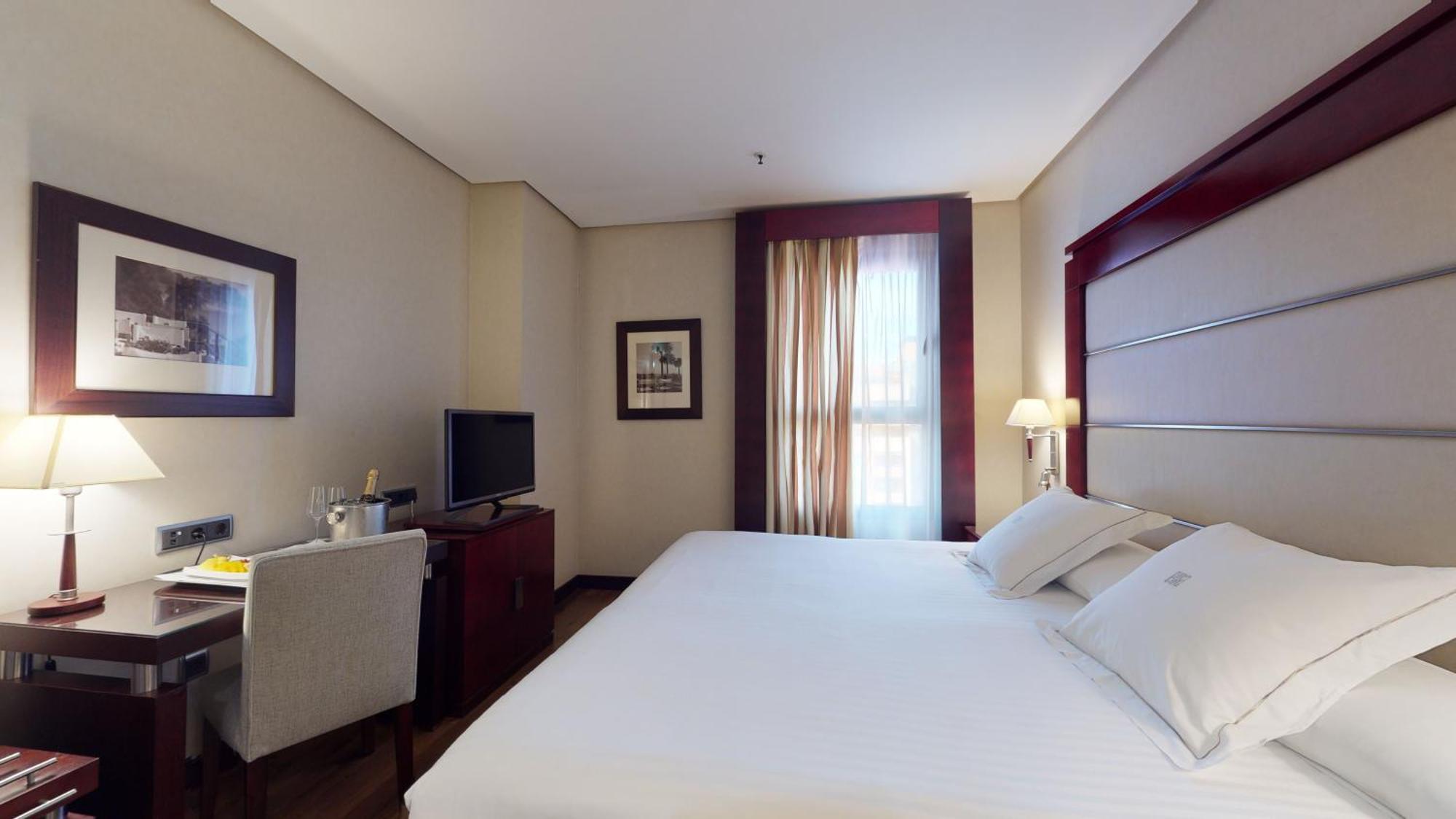 Romantic Standard Room