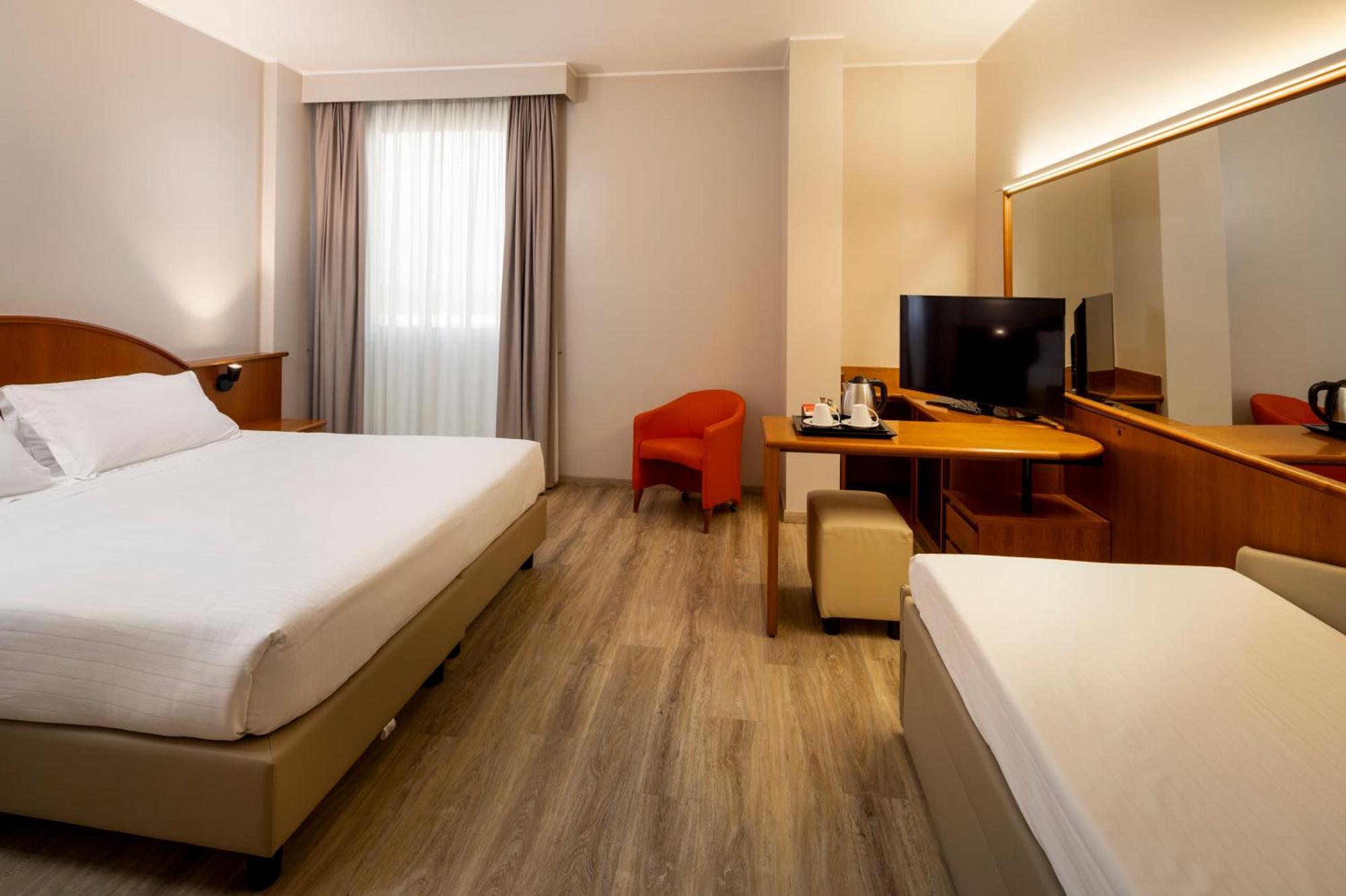 Standard King Room Extra Bed
