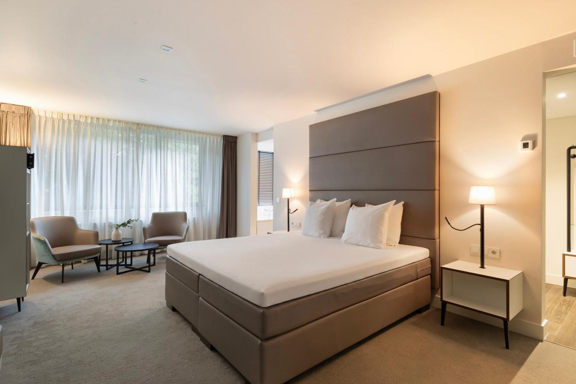 Double Room Spa Bath