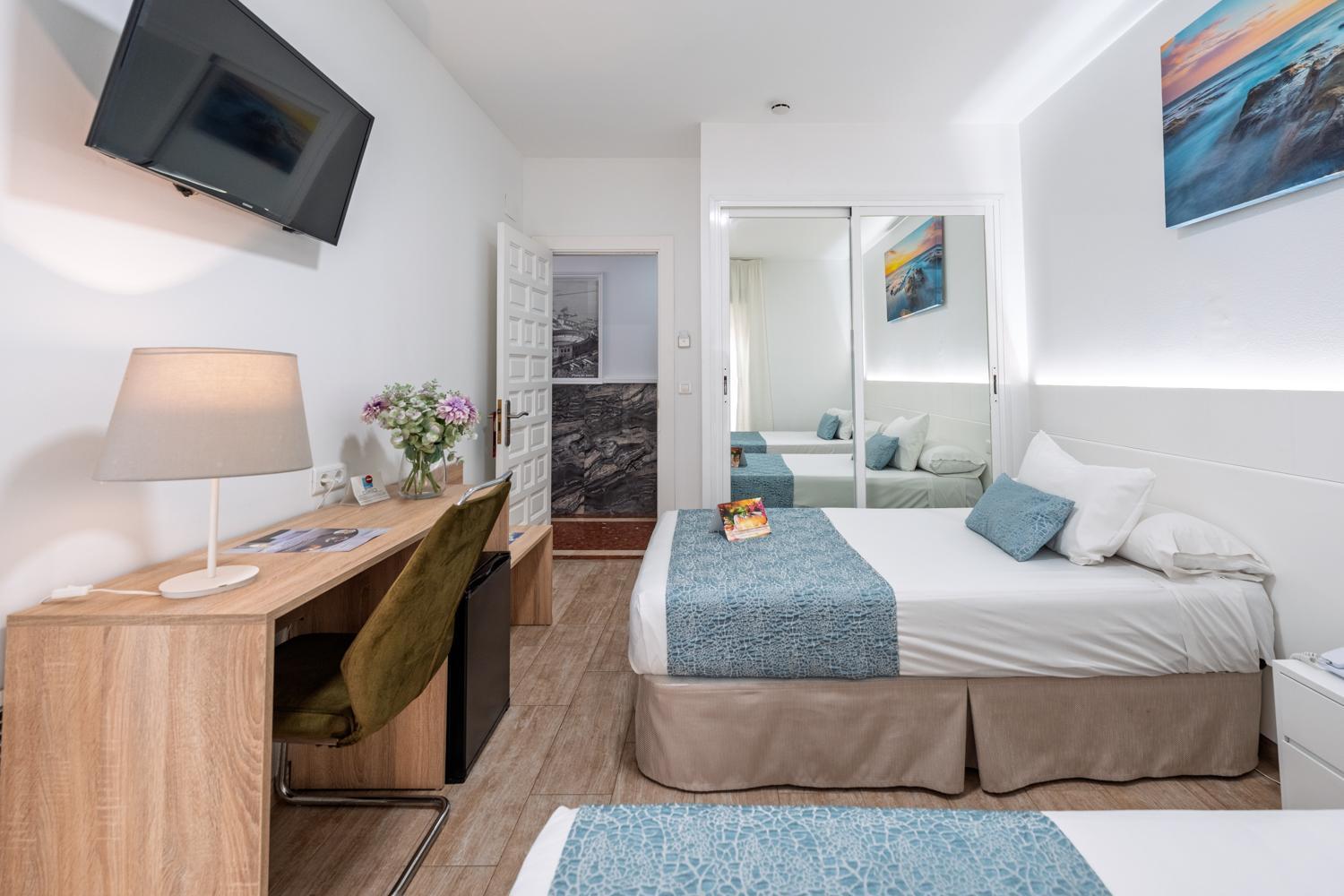 Twin Room Terrace