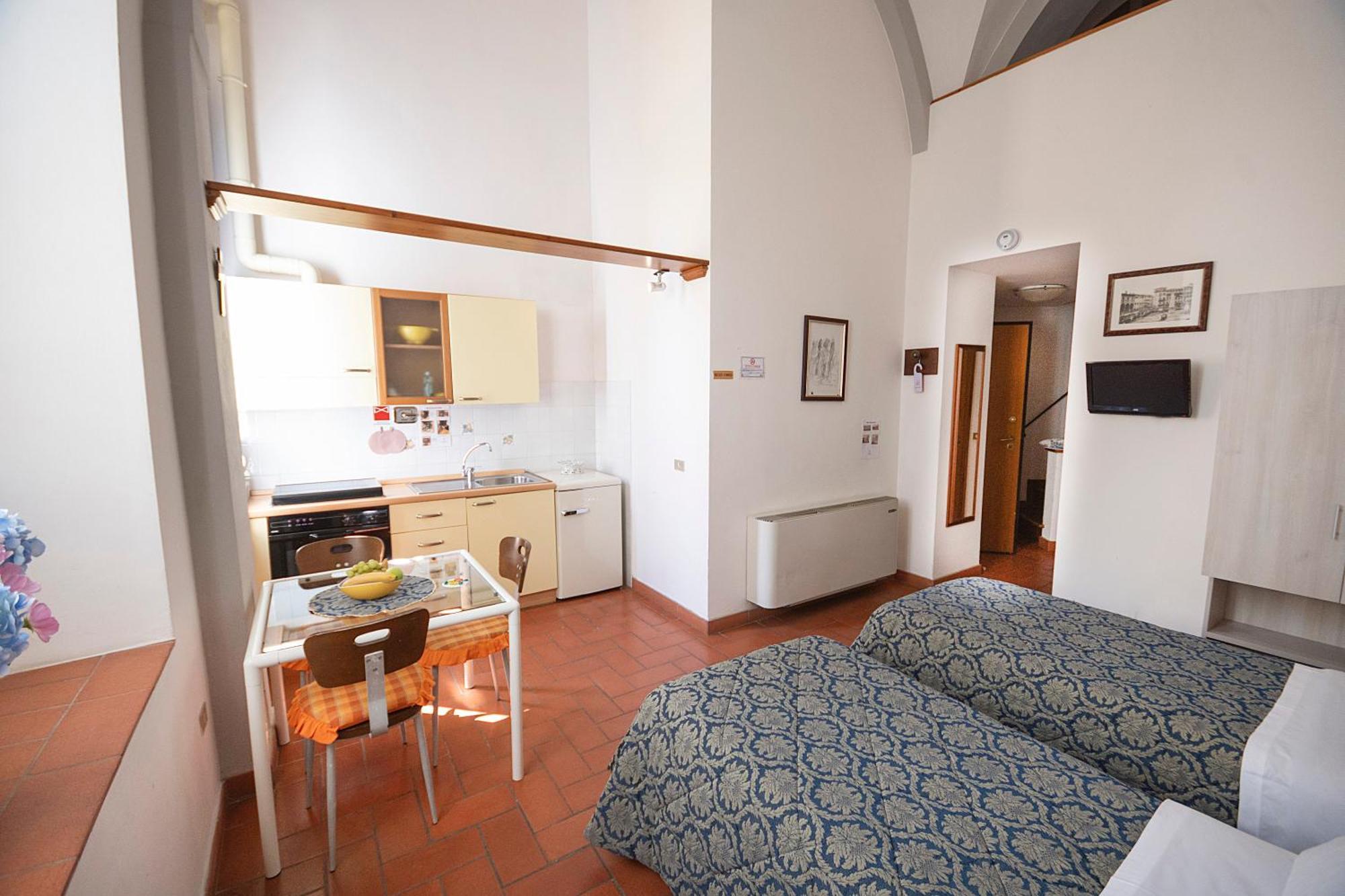 One-Bedroom Apartment