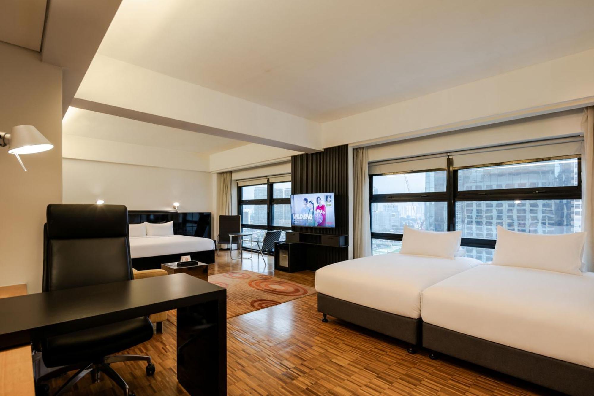 Grand Premier Room
