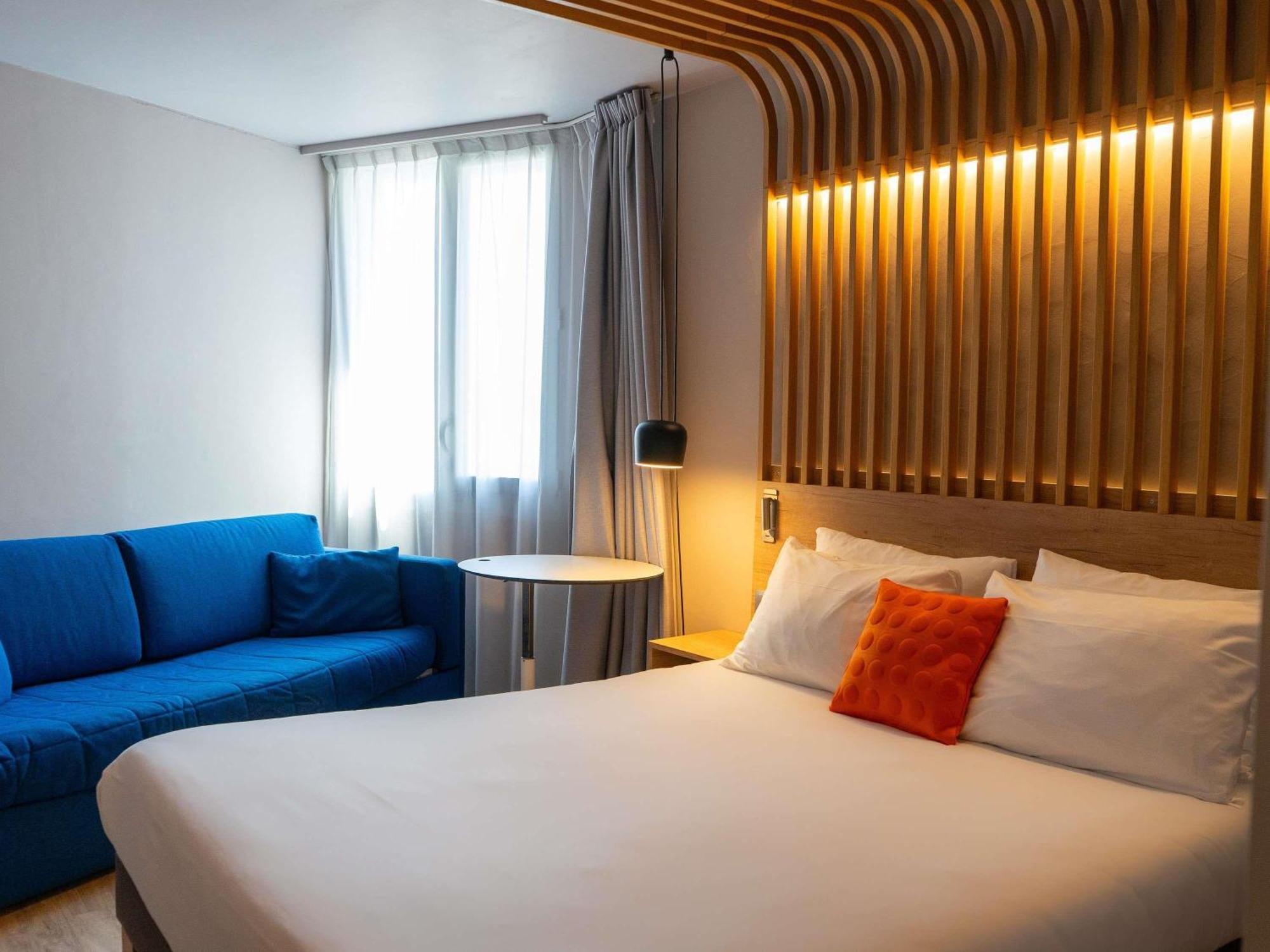 Superior Room One Double Bed One Sofa Bed Dune Side