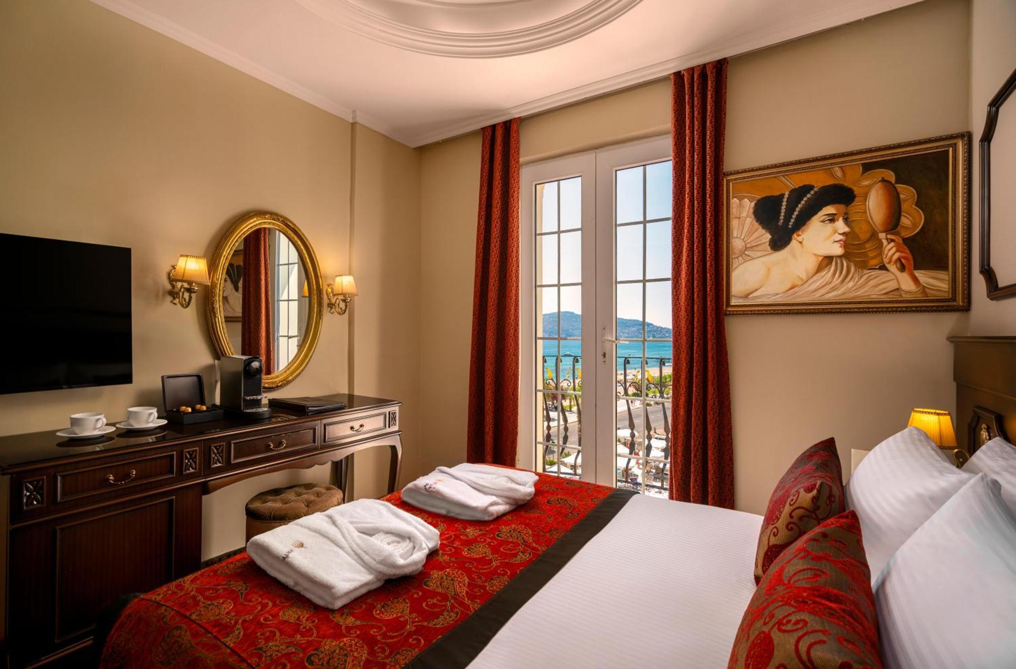 Comfort Room Side Sea View