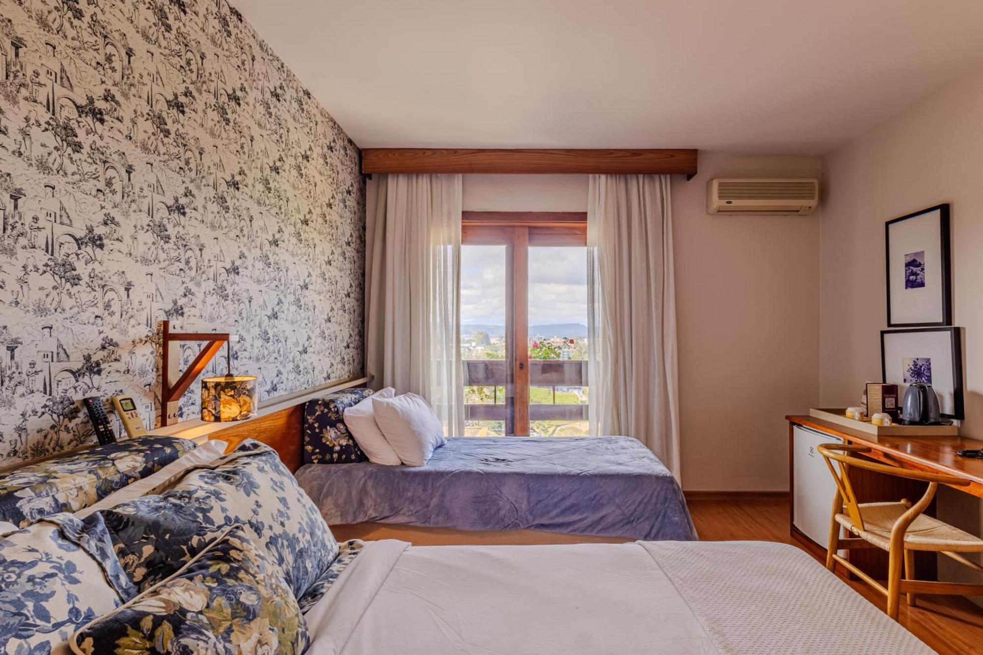 Premium Quadruple Room