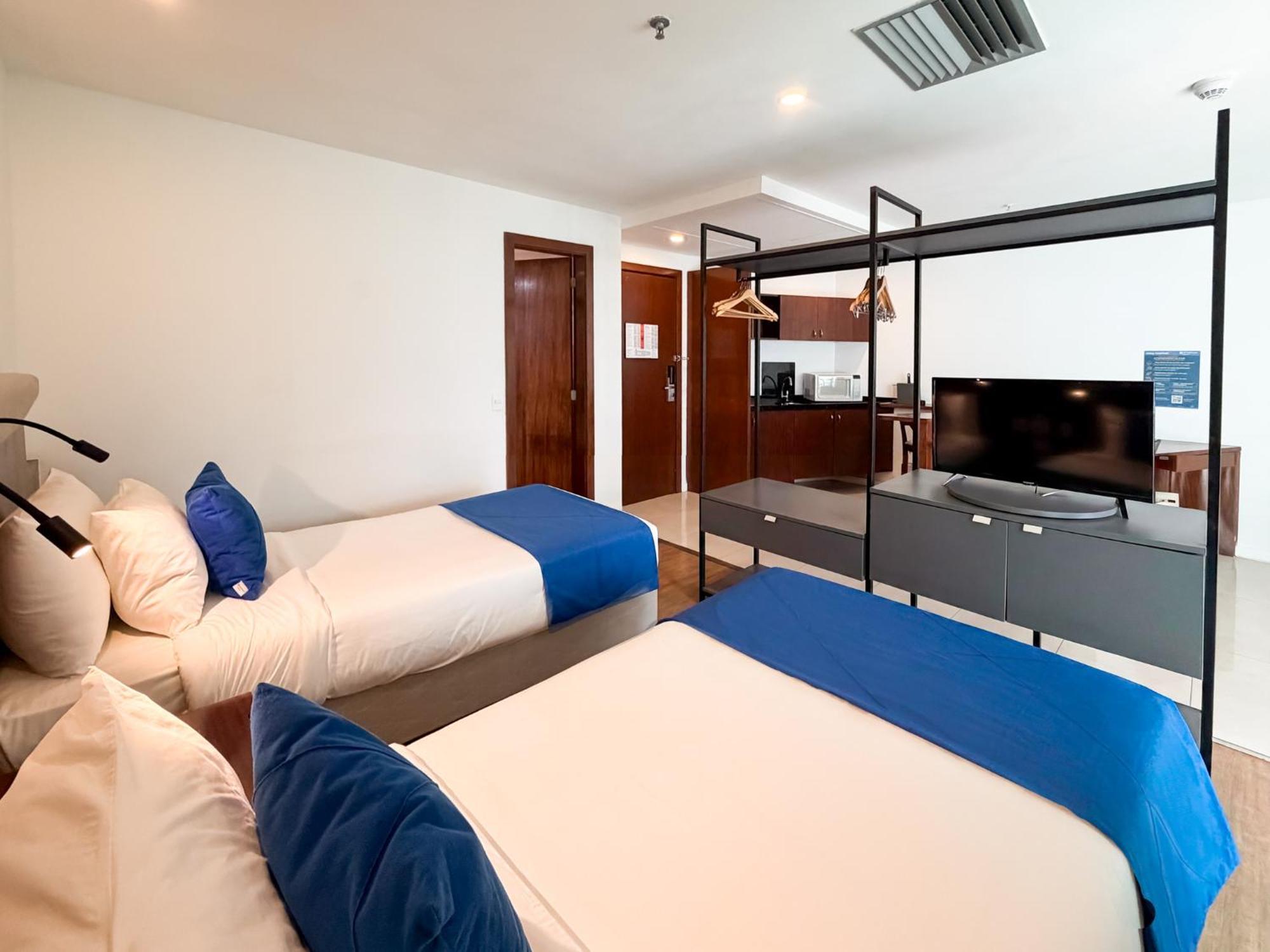Luxury Twin Room